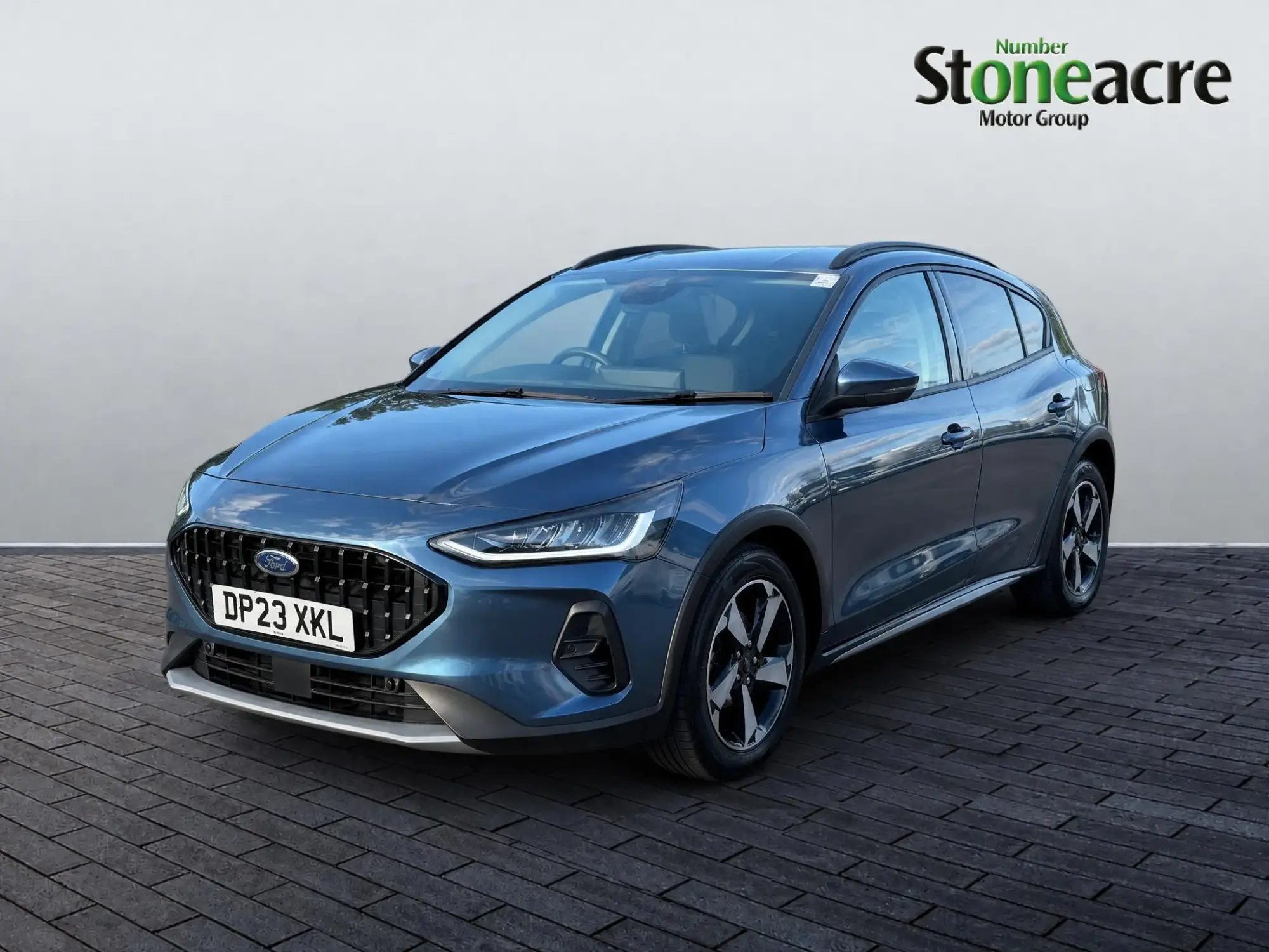 Ford Focus 1.0T EcoBoost Active Euro 6 (s/s) 5dr DP23XKL Image 3 Ford Focus 1.0T EcoBoost Active Euro 6 (s/s) 5dr DP23XKL Image 3