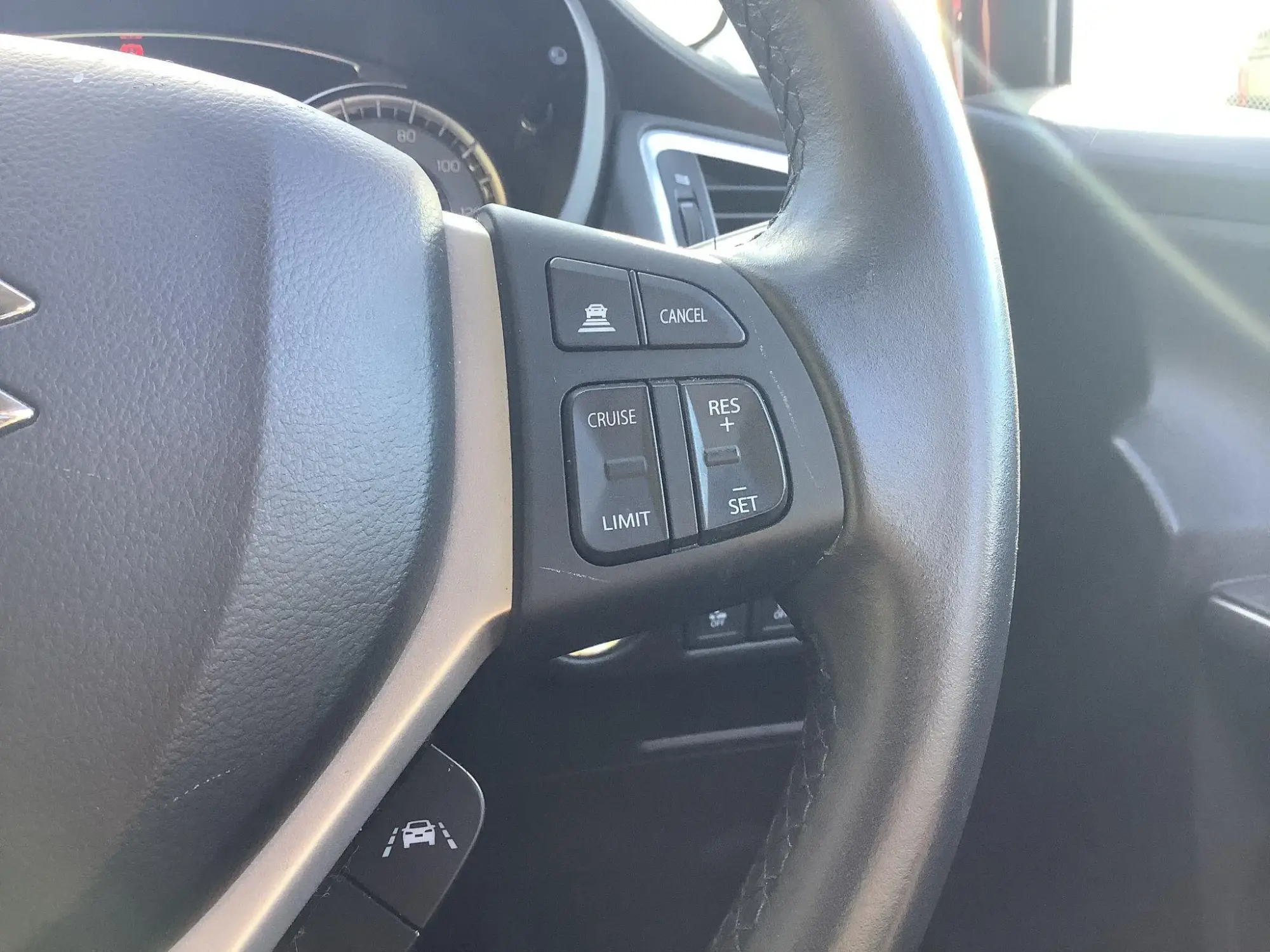 Suzuki S-Cross Image 16 Suzuki S-Cross Image 16