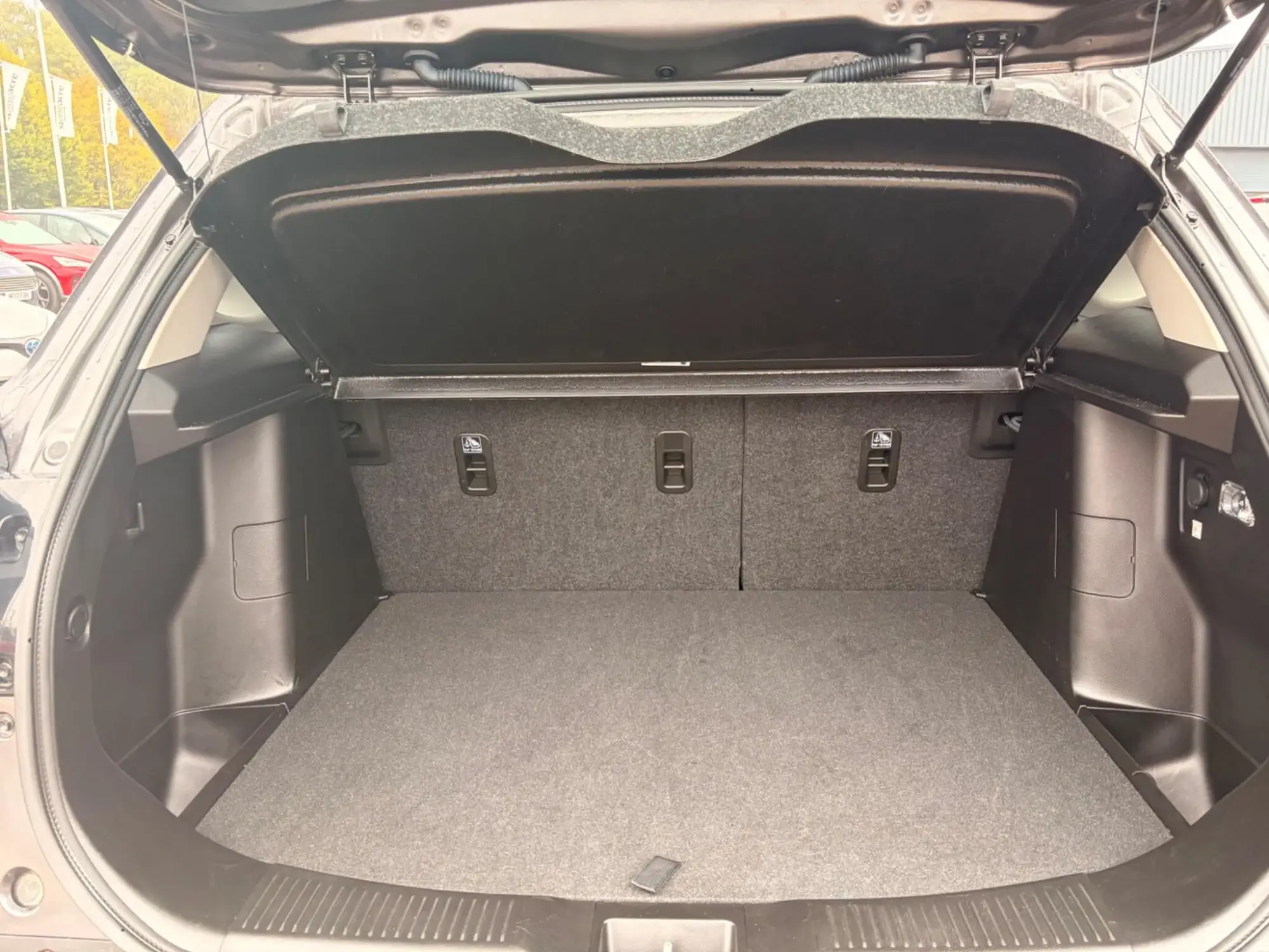 Suzuki S-Cross Image 12 Suzuki S-Cross Image 12