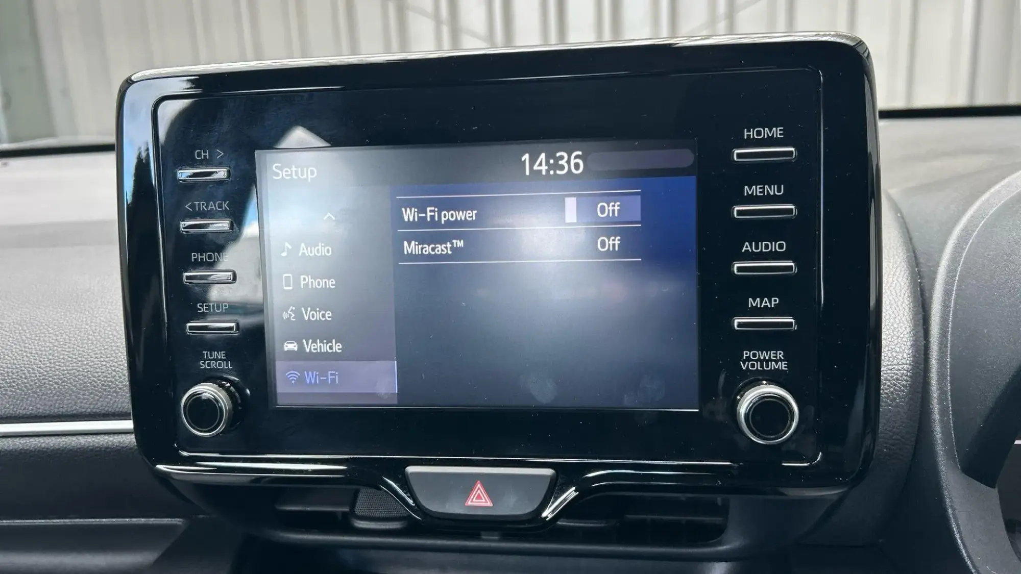 Toyota Yaris Hybrid Image 27