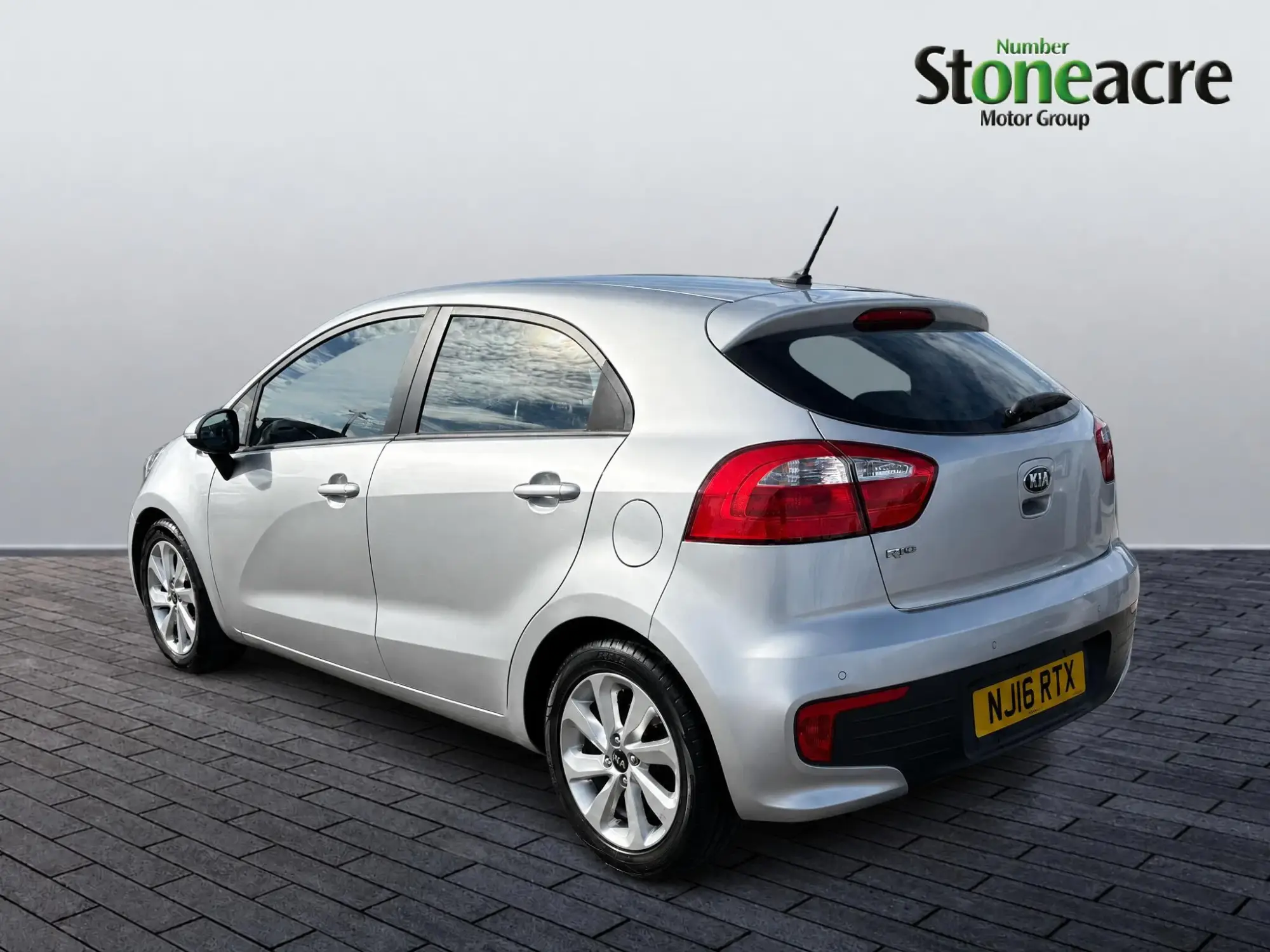 Kia Rio Image 4