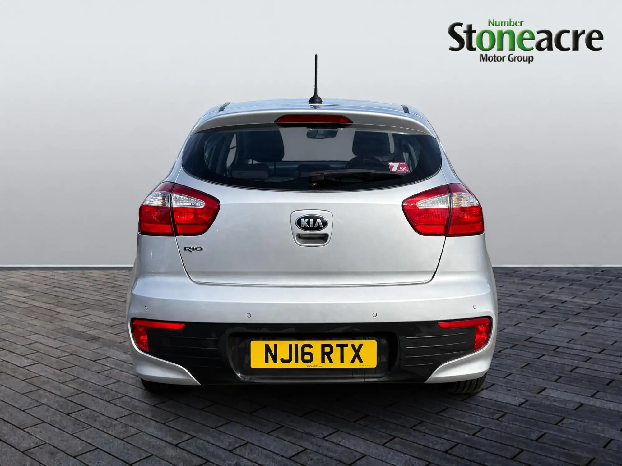 Kia Rio Image 7