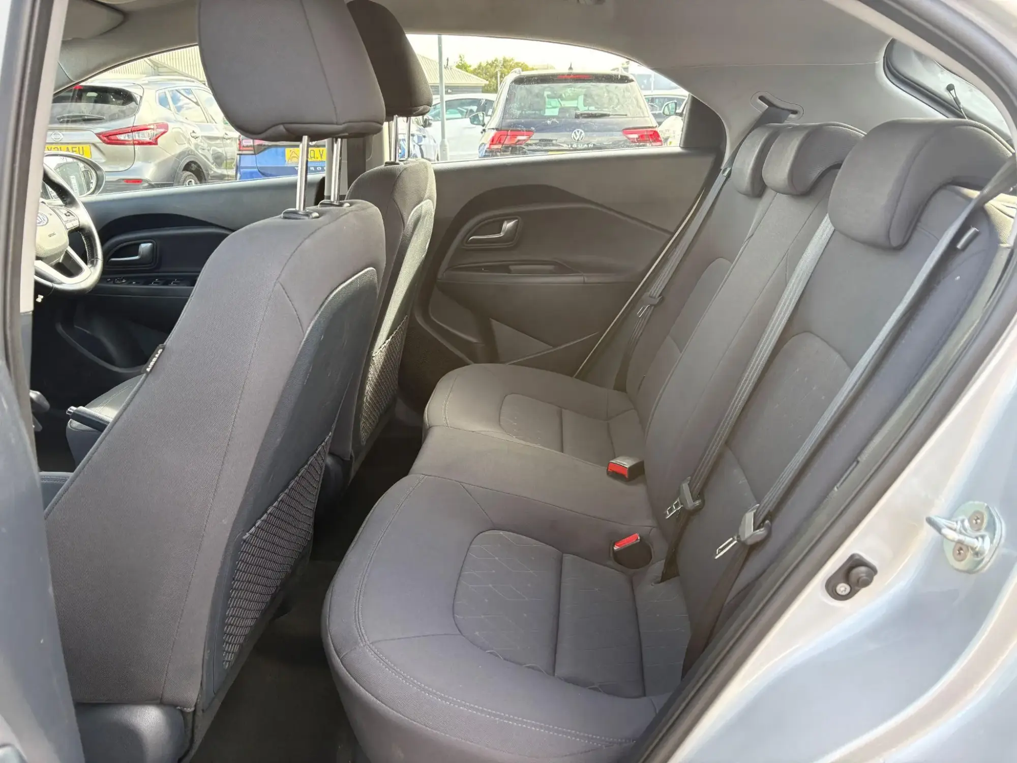 Kia Rio Image 14