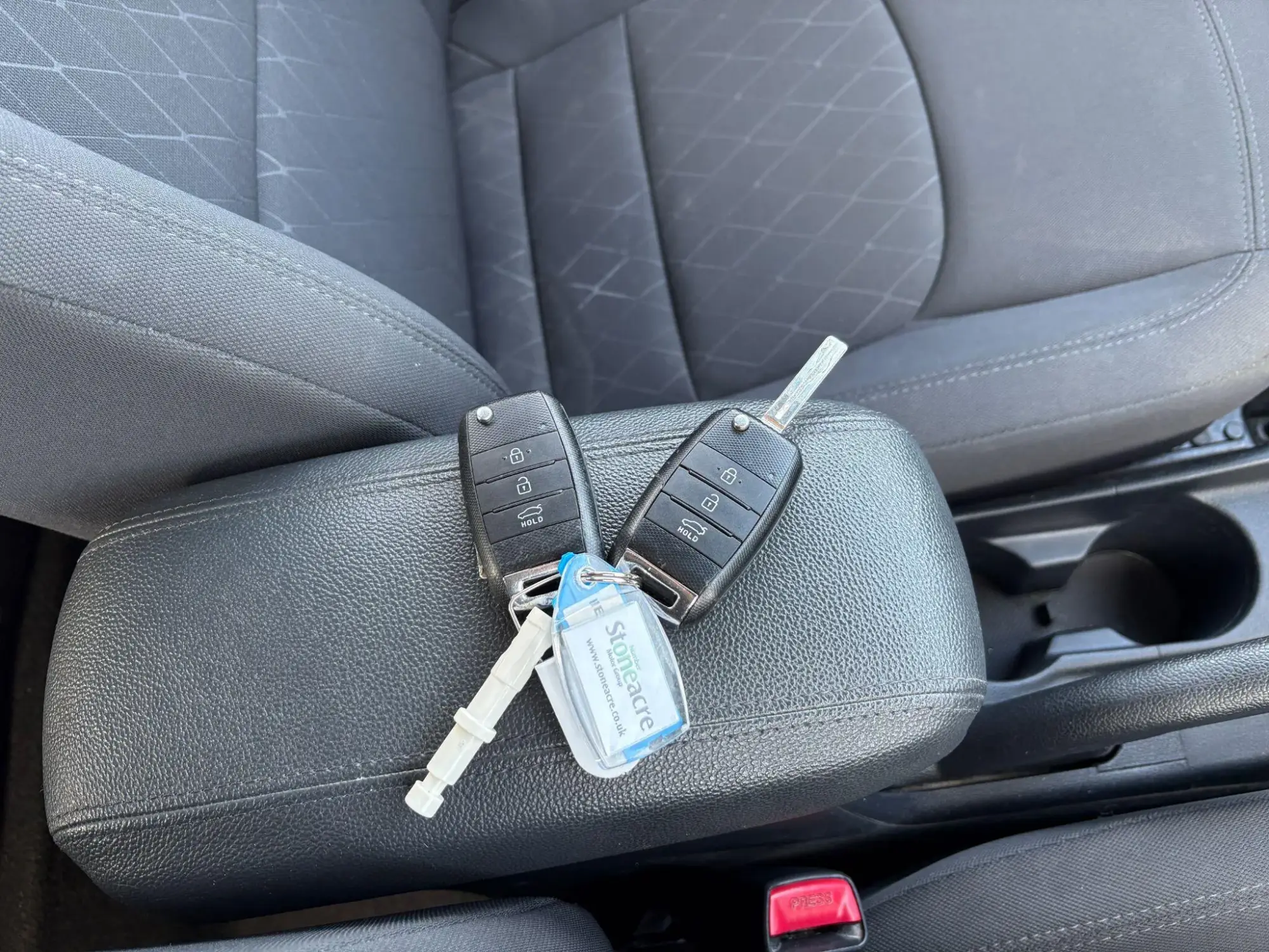 Kia Rio Image 15