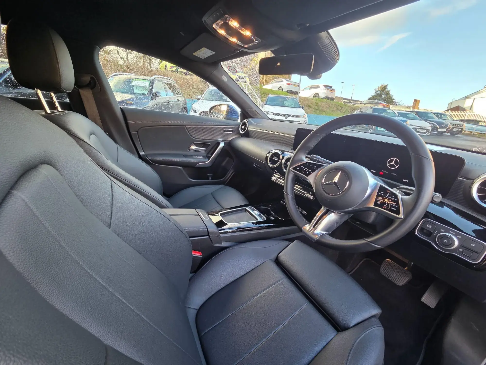 Mercedes-Benz CLA Image 15 Mercedes-Benz CLA Image 15