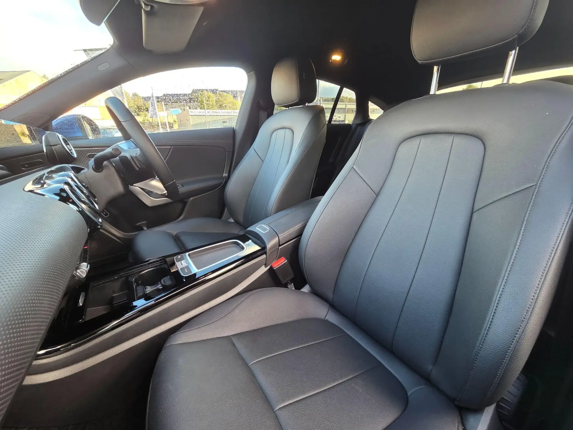 Mercedes-Benz CLA Image 22 Mercedes-Benz CLA Image 22