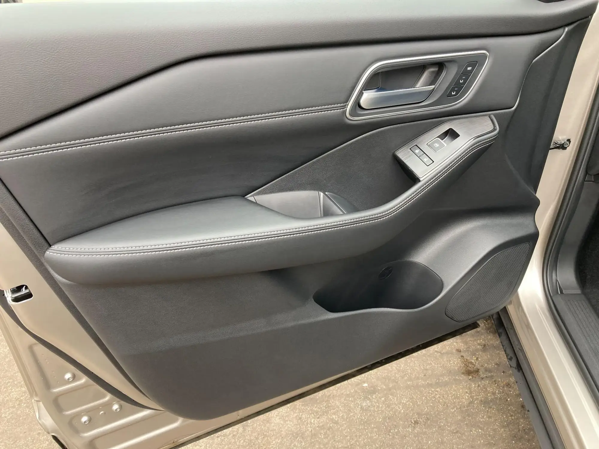 Nissan X-Trail Image 35 Nissan X-Trail Image 35