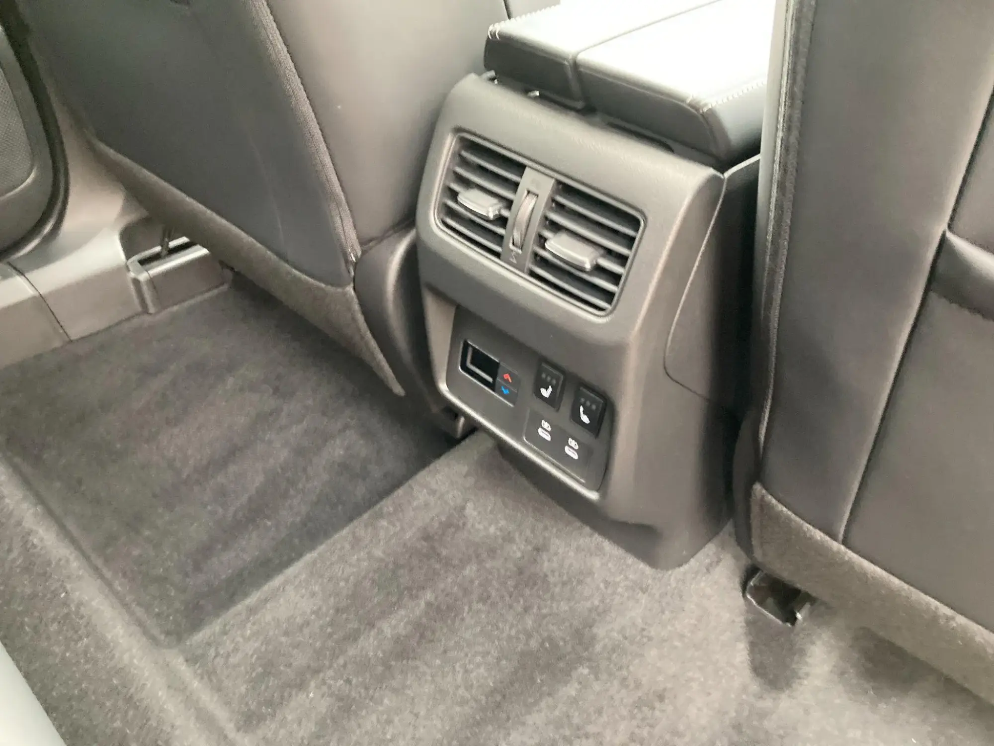 Nissan X-Trail Image 44 Nissan X-Trail Image 44