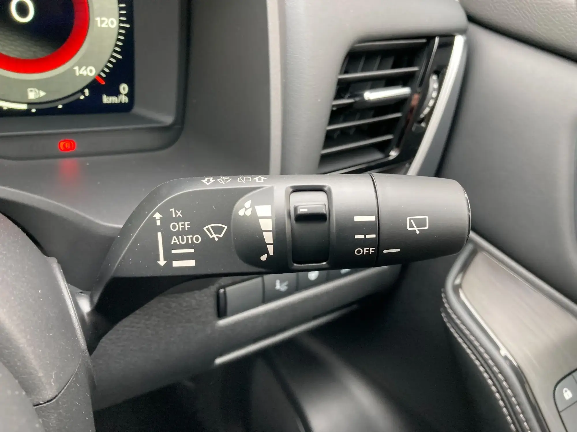 Nissan X-Trail Image 55 Nissan X-Trail Image 55