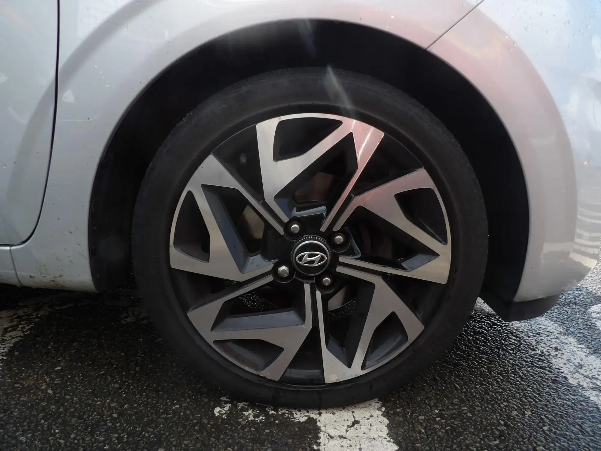 Hyundai i10 Image 8