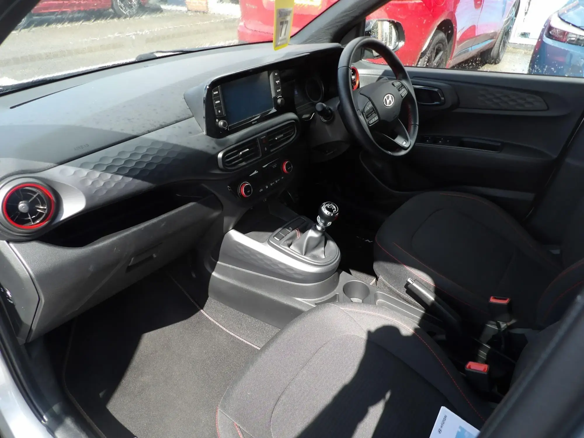 Hyundai i10 Image 13