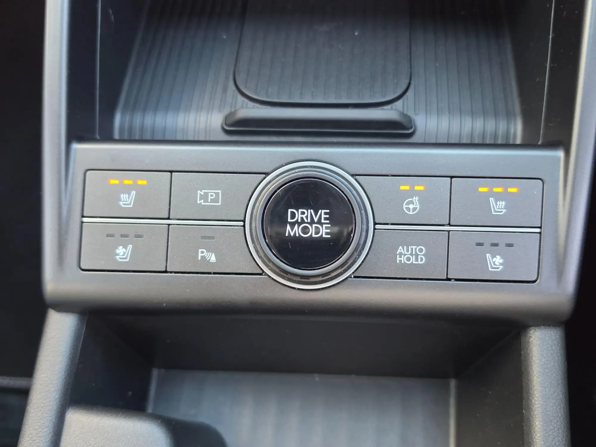 Hyundai KONA Image 21