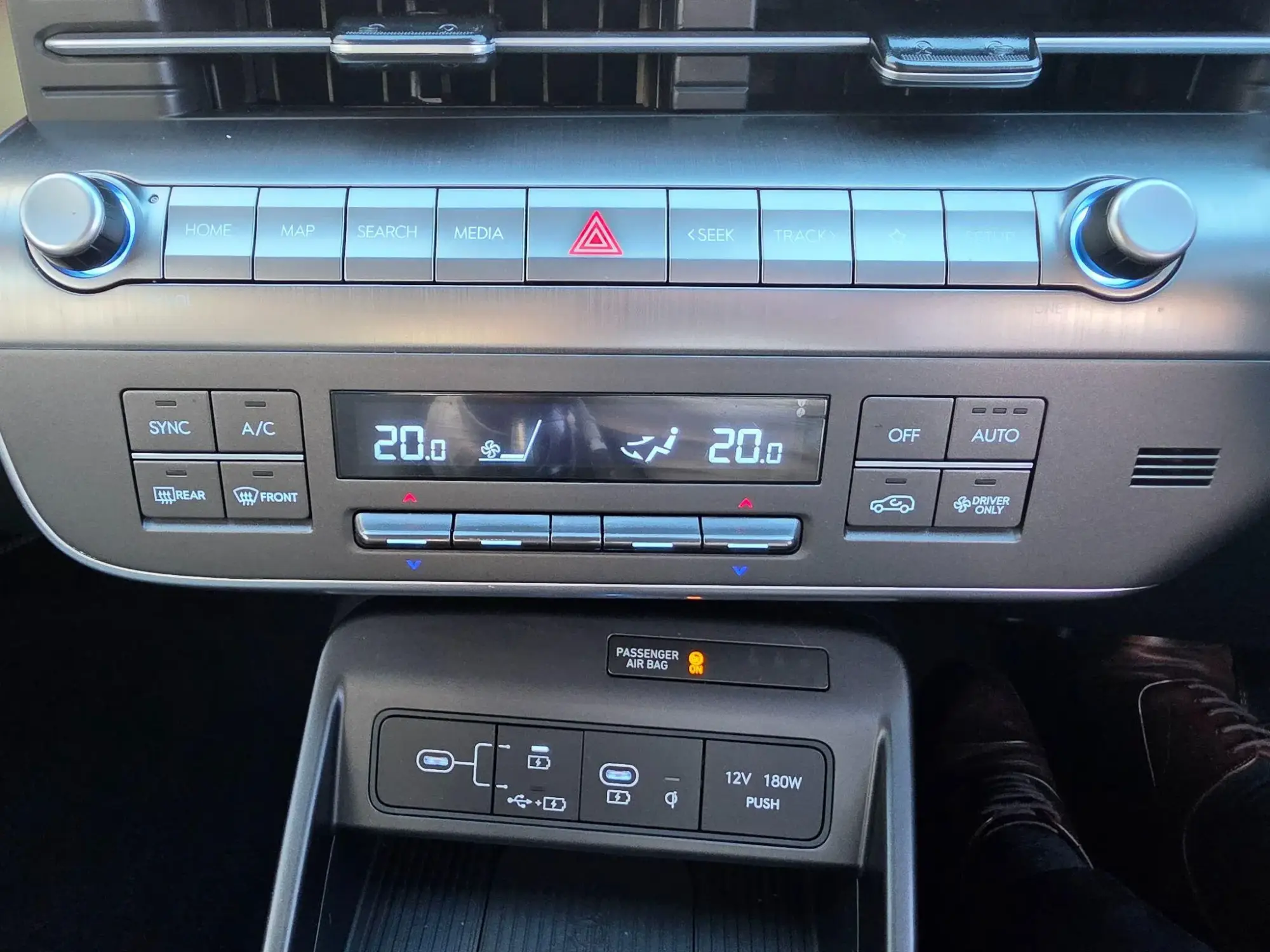 Hyundai KONA Image 31