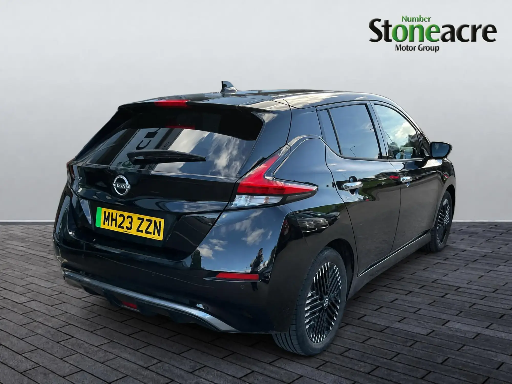 Nissan LEAF Image 8