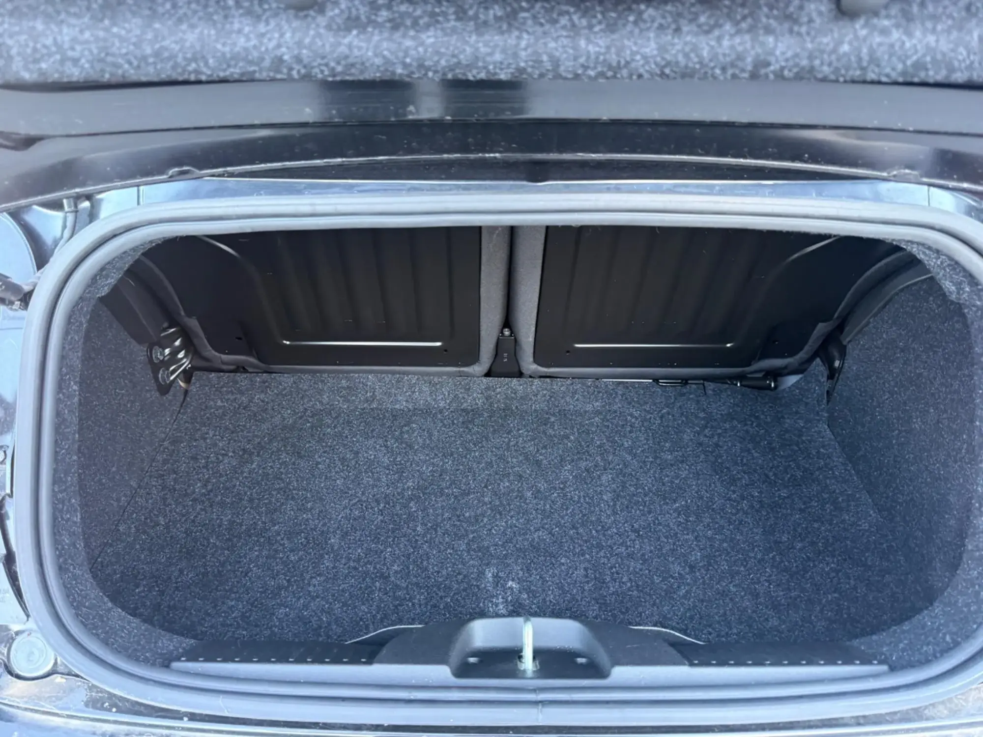 Fiat 500c Hybrid Image 26