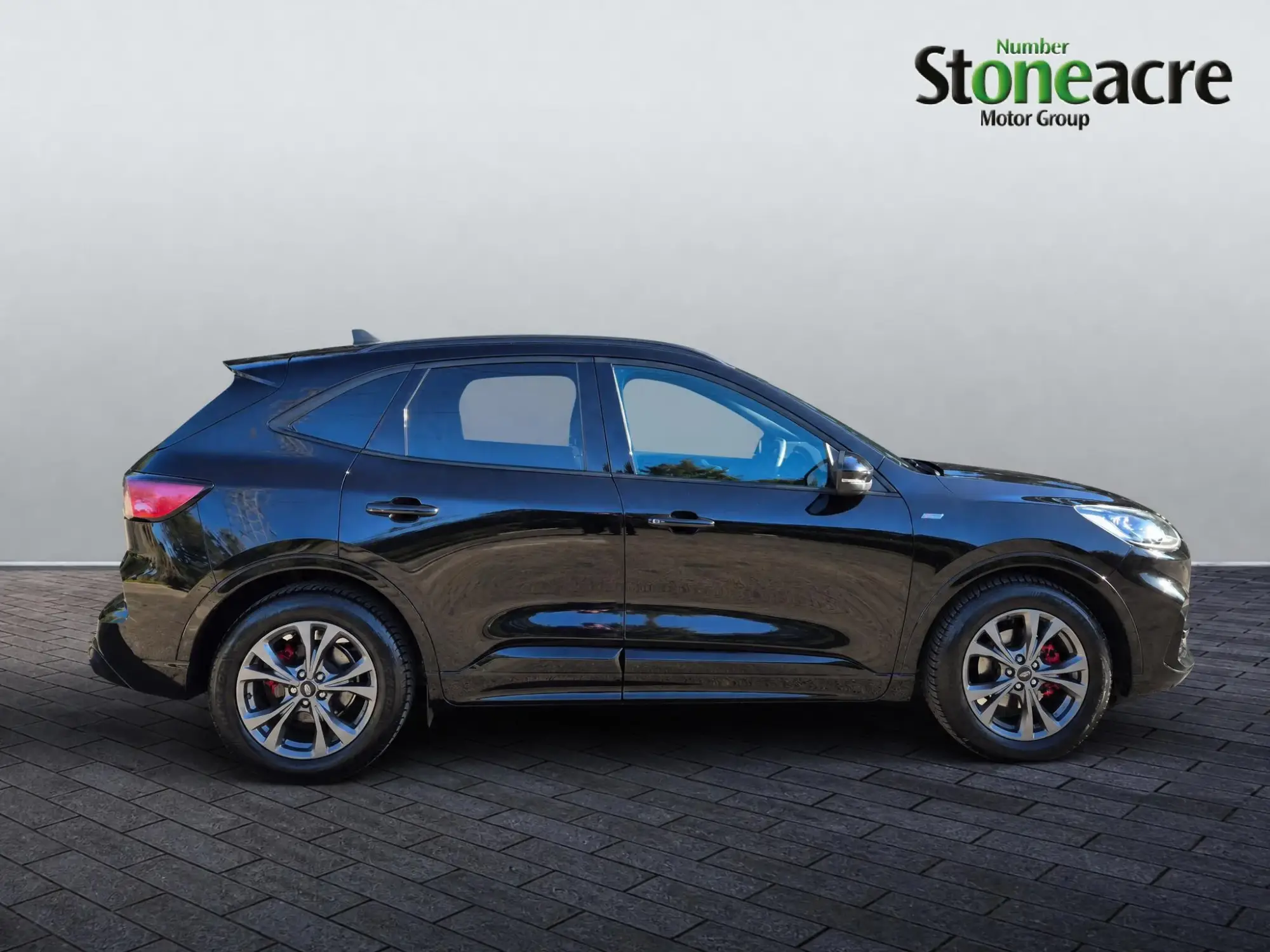 Ford Kuga Image 2