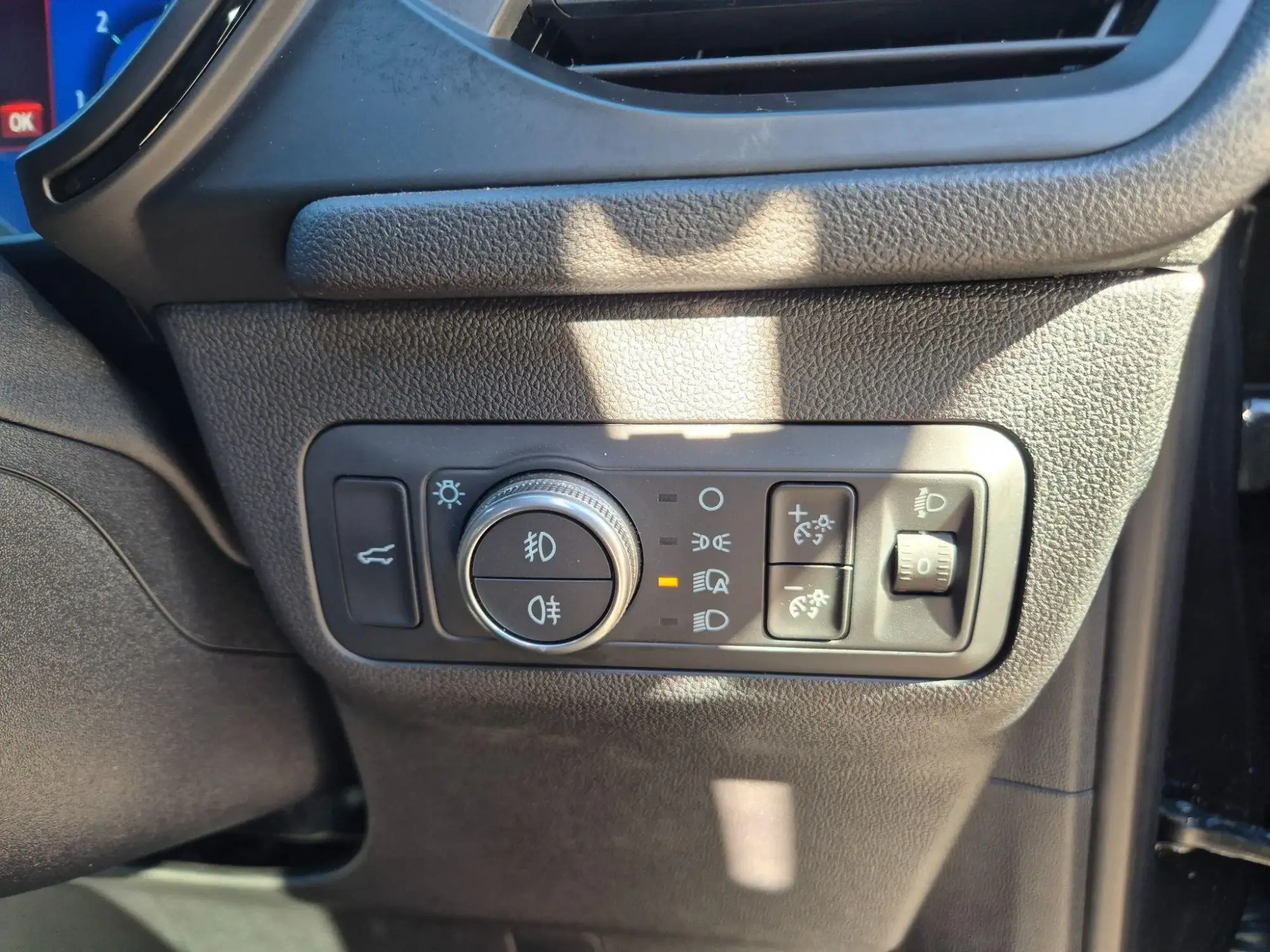 Ford Kuga Image 20