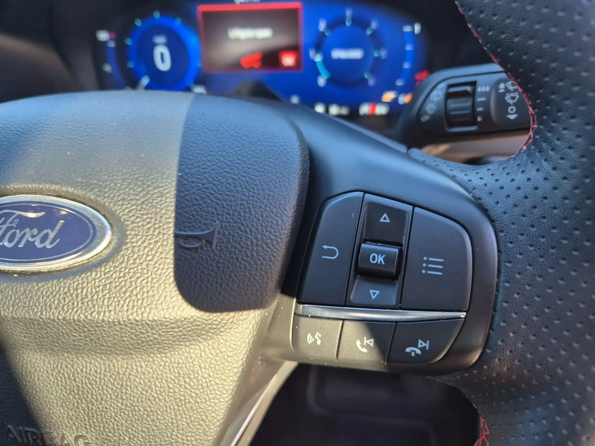 Ford Kuga Image 21