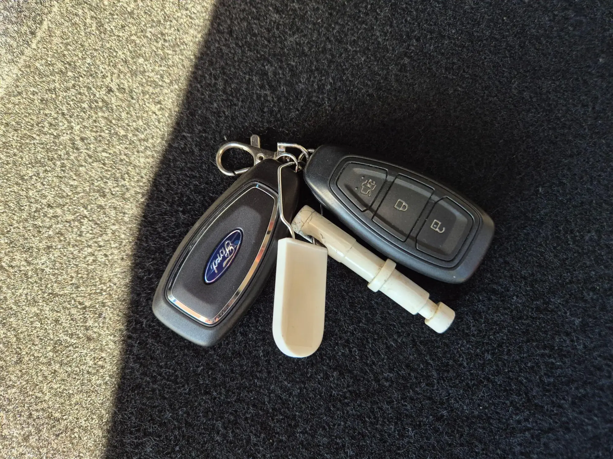 Ford Kuga Image 28