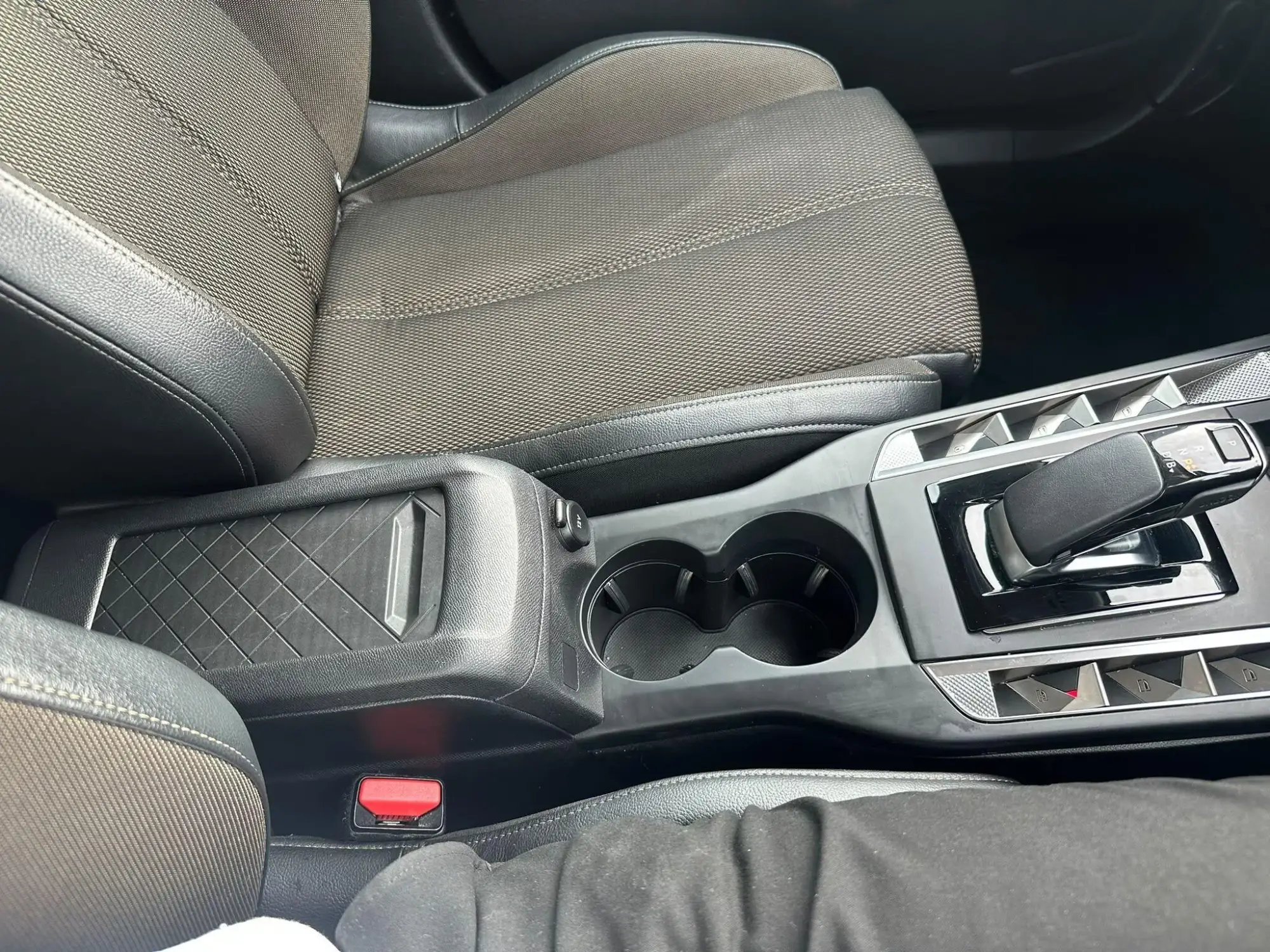 DS AUTOMOBILES DS 3 CROSSBACK Image 12