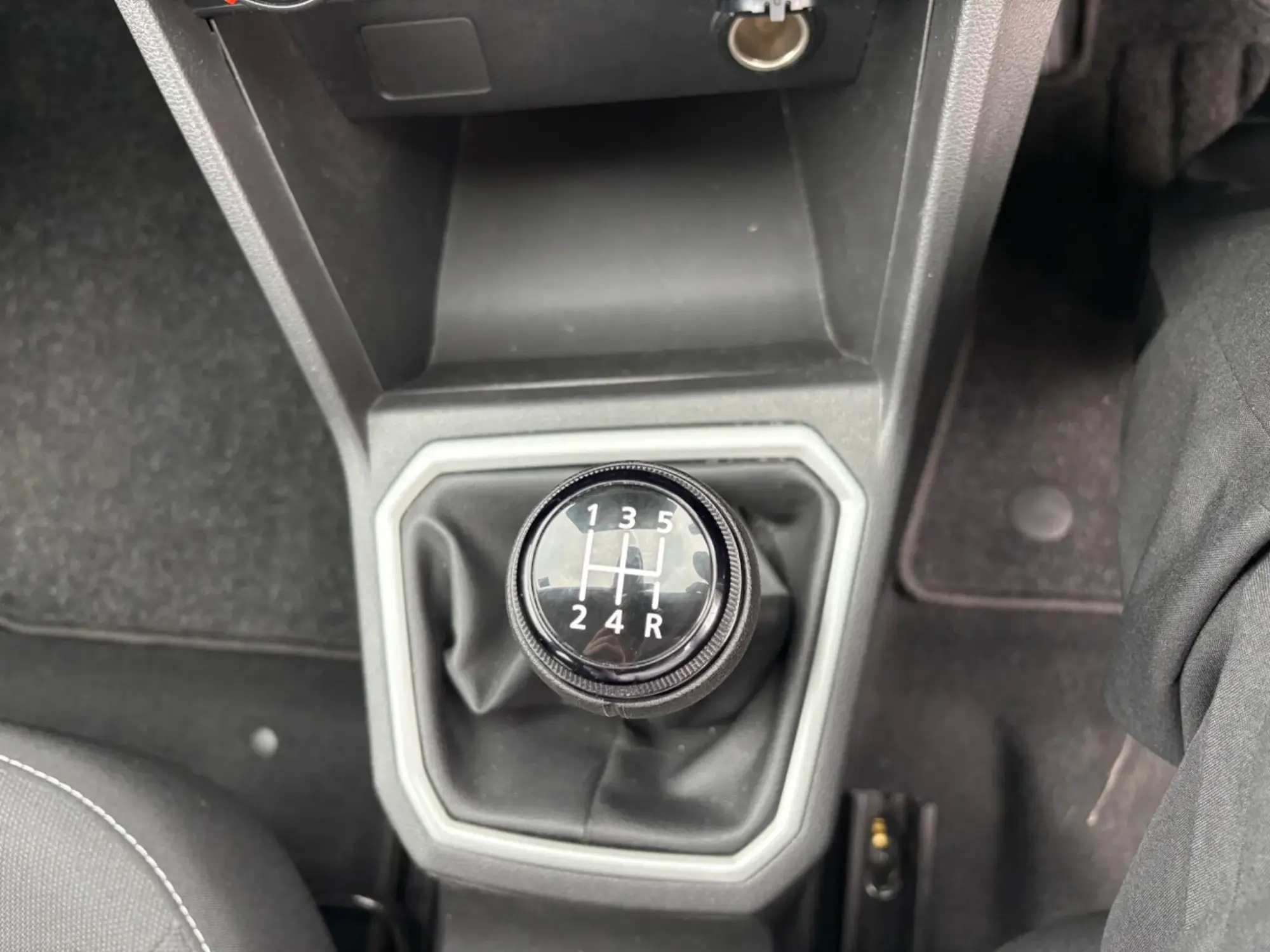 Dacia Sandero Image 17 Dacia Sandero Image 17