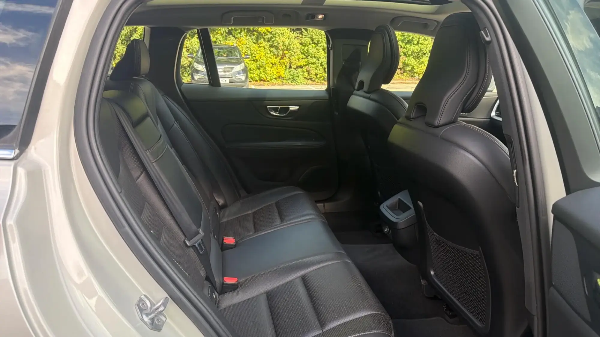 Volvo V60 Image 53