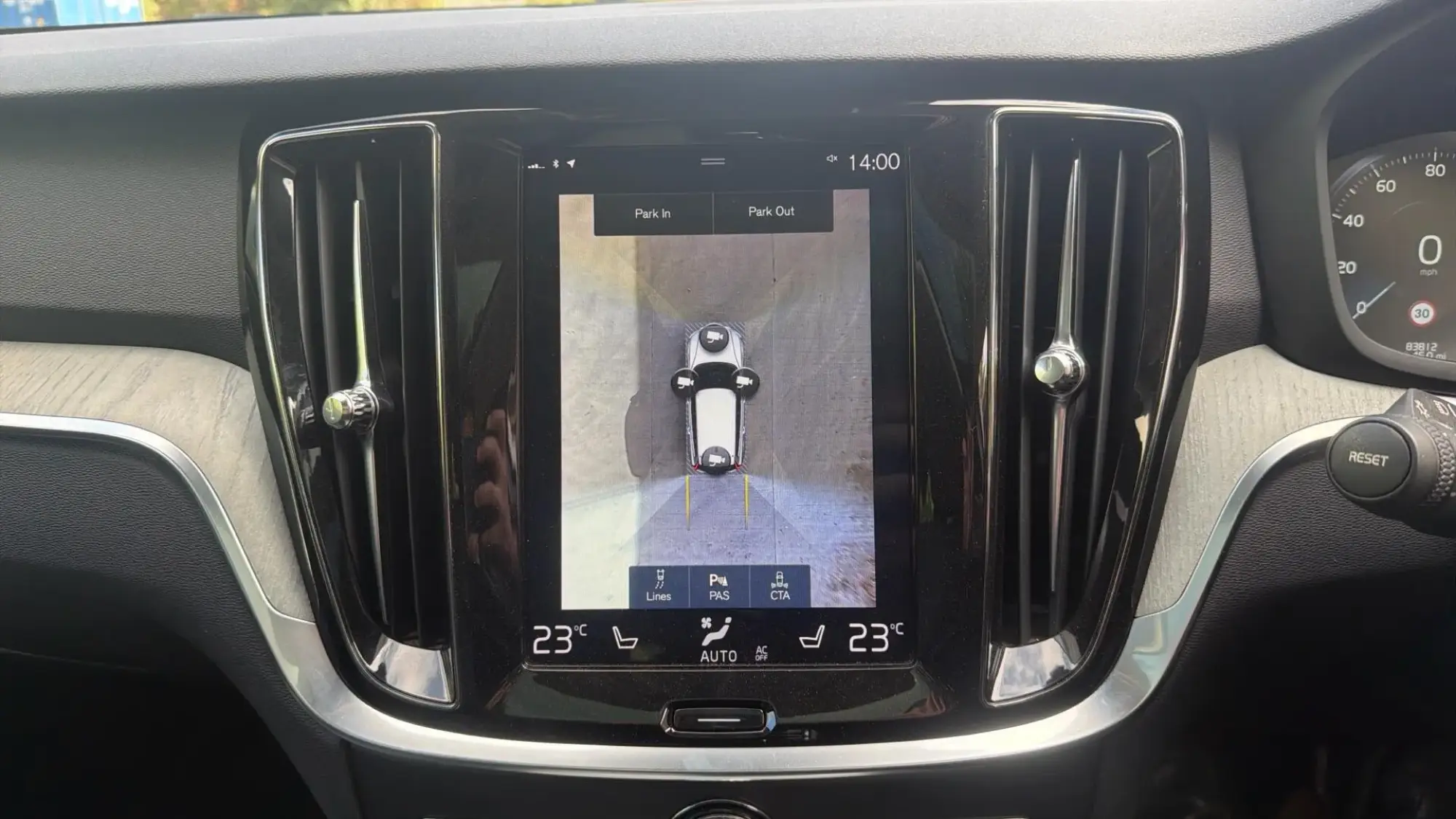 Volvo V60 Image 66