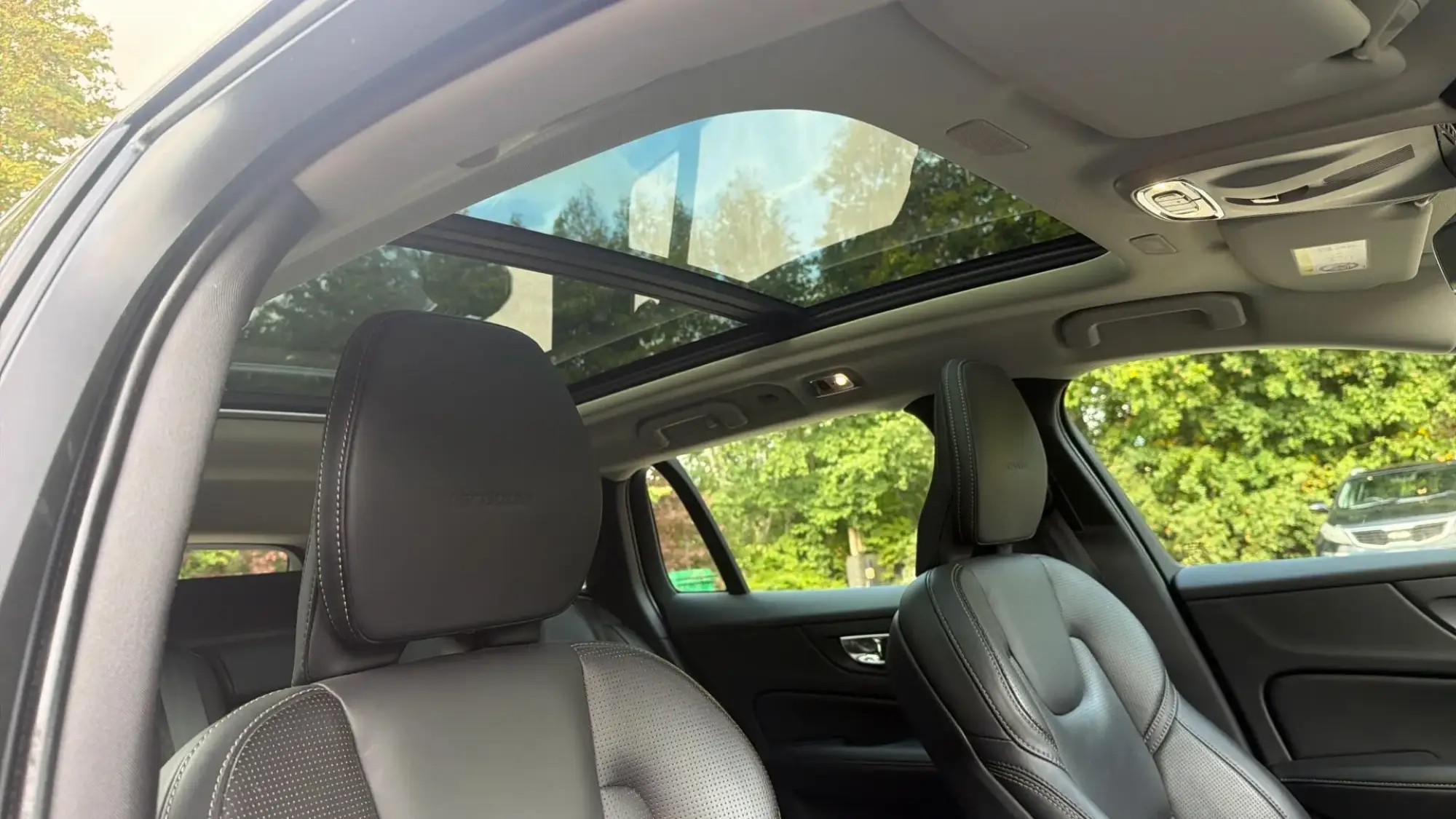 Volvo V60 Image 77