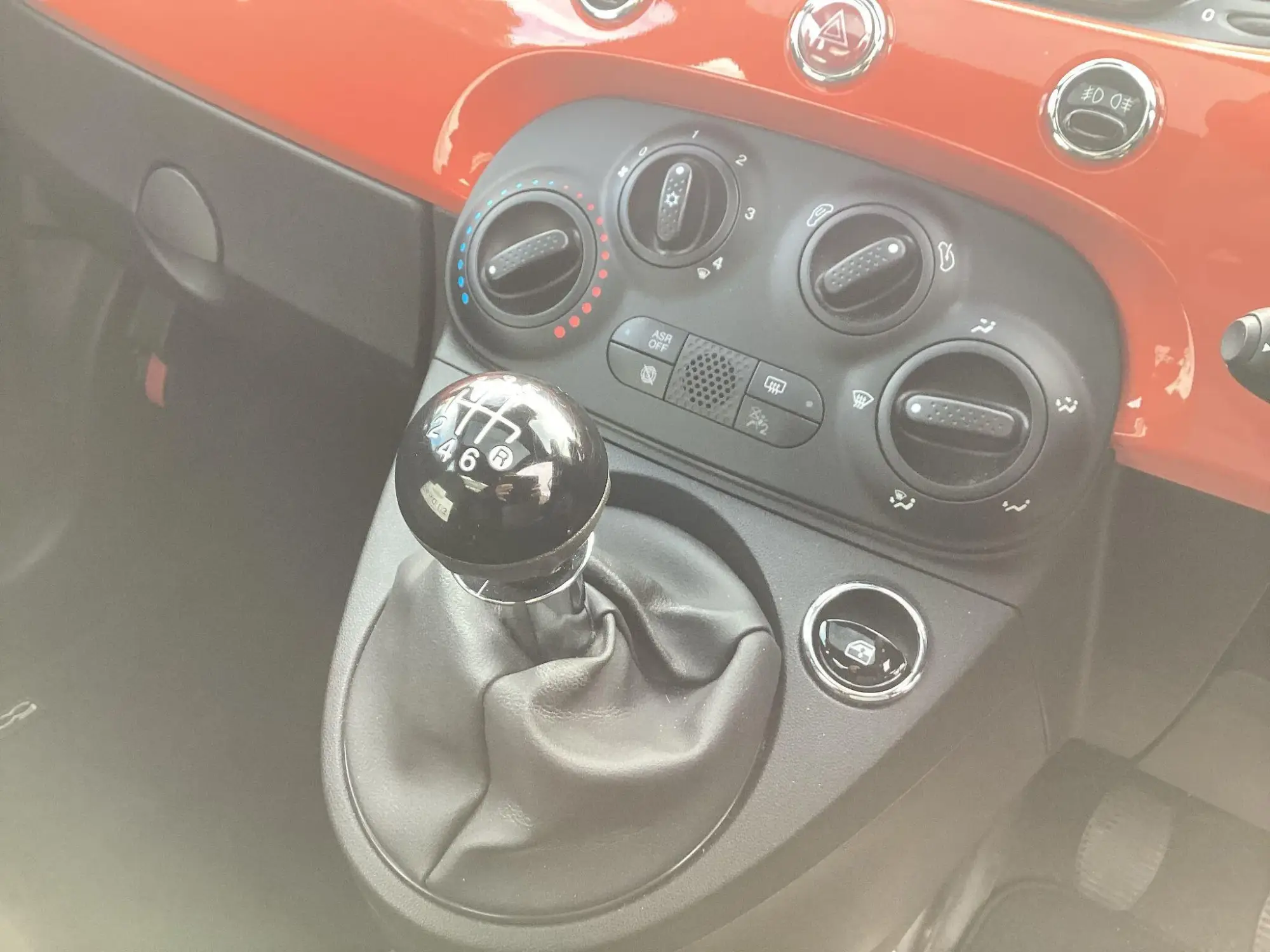 Fiat 500 Hybrid Image 21 Fiat 500 Hybrid Image 21