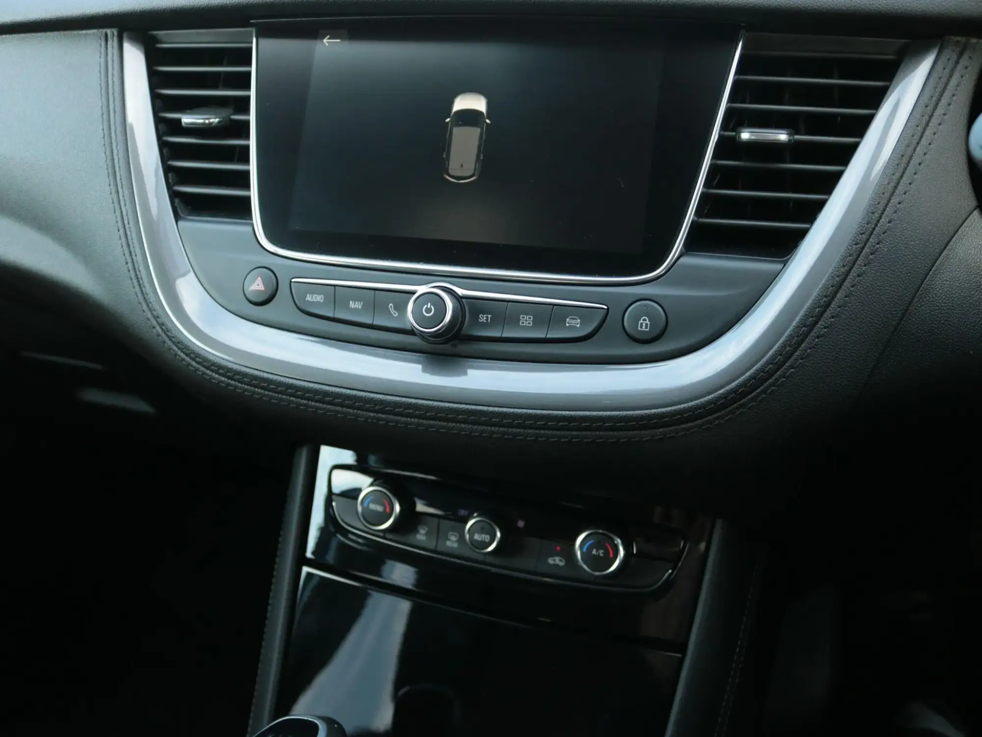 Vauxhall Grandland X Image 22