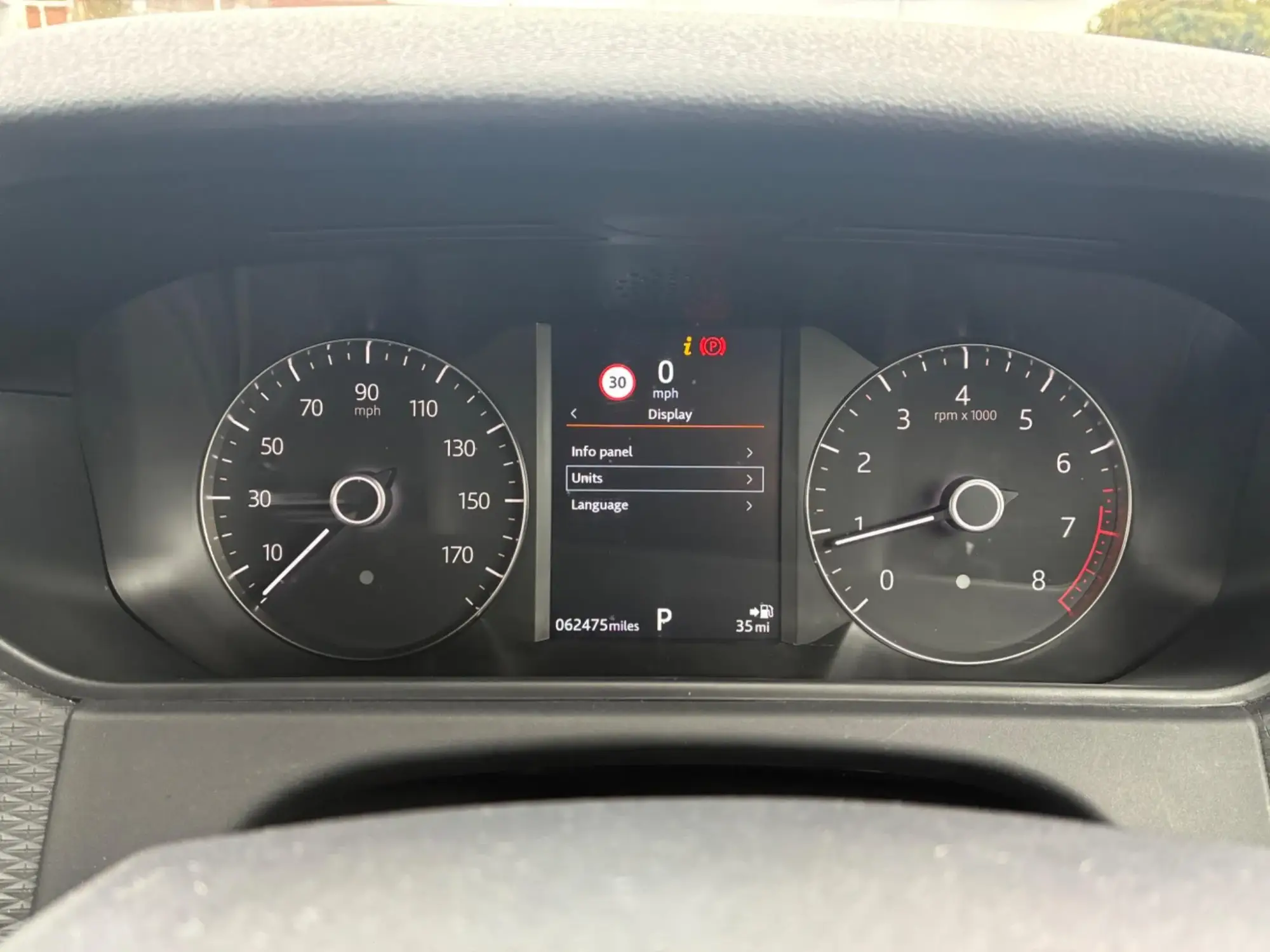 Land Rover Range Rover Velar Image 44