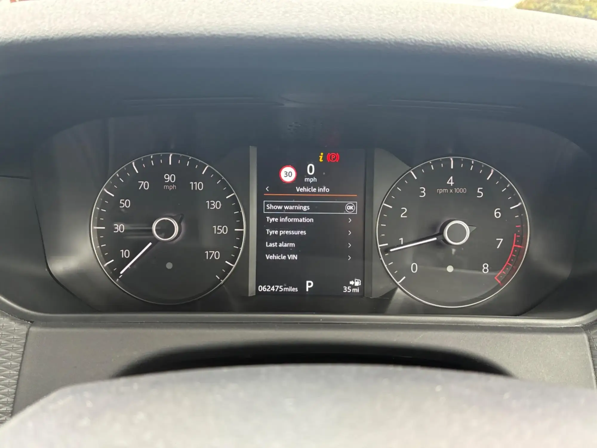 Land Rover Range Rover Velar Image 15