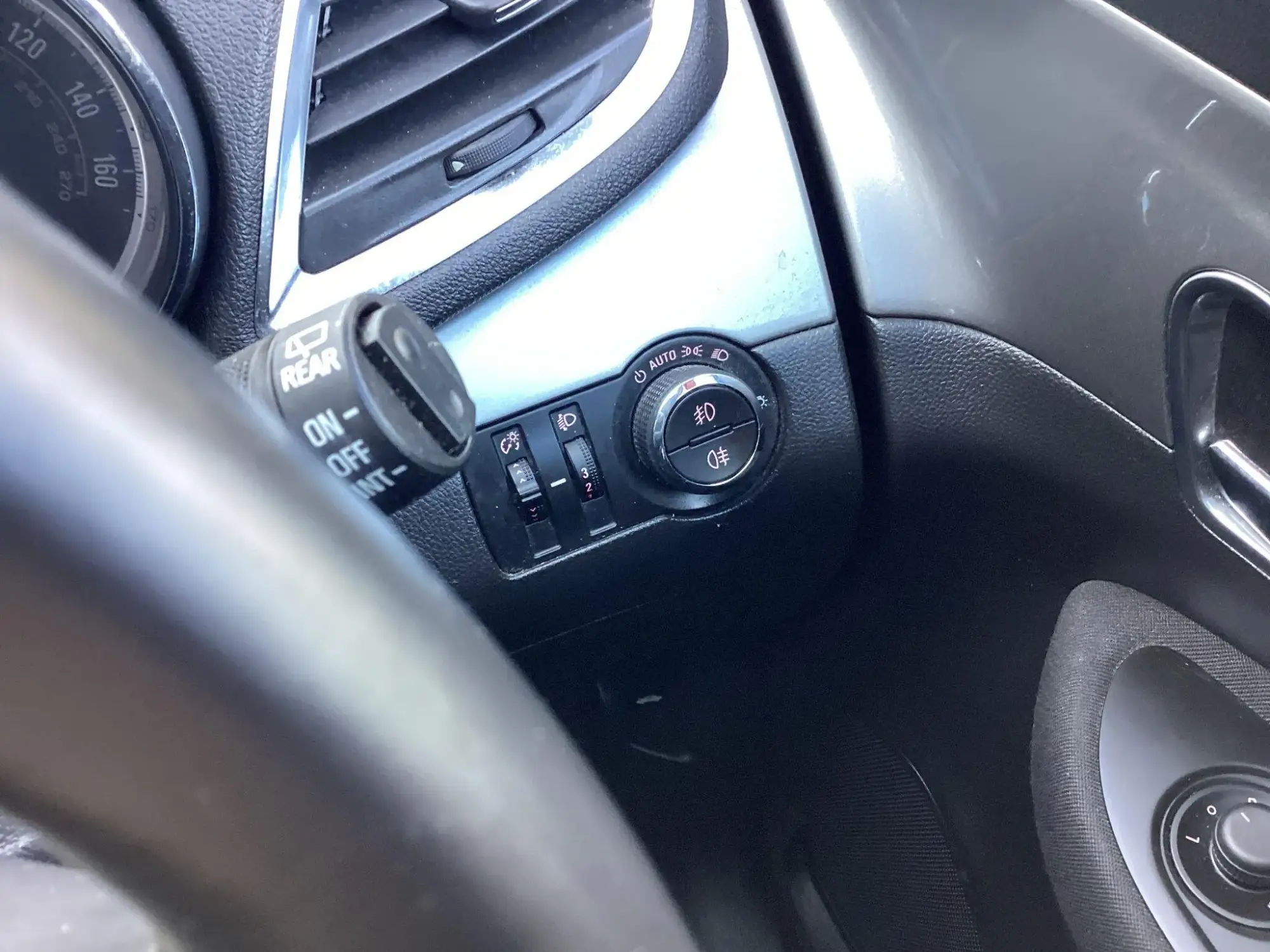 Vauxhall Mokka Image 35 Vauxhall Mokka Image 35