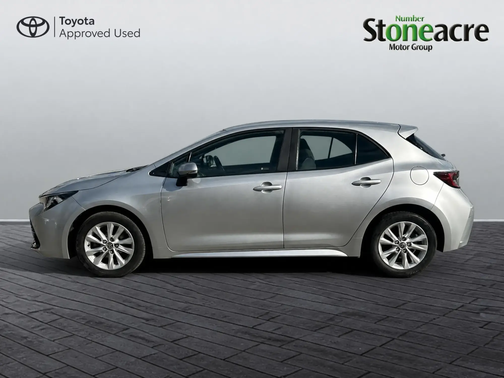 Toyota Corolla Hybrid Image 14 Toyota Corolla Hybrid Image 14