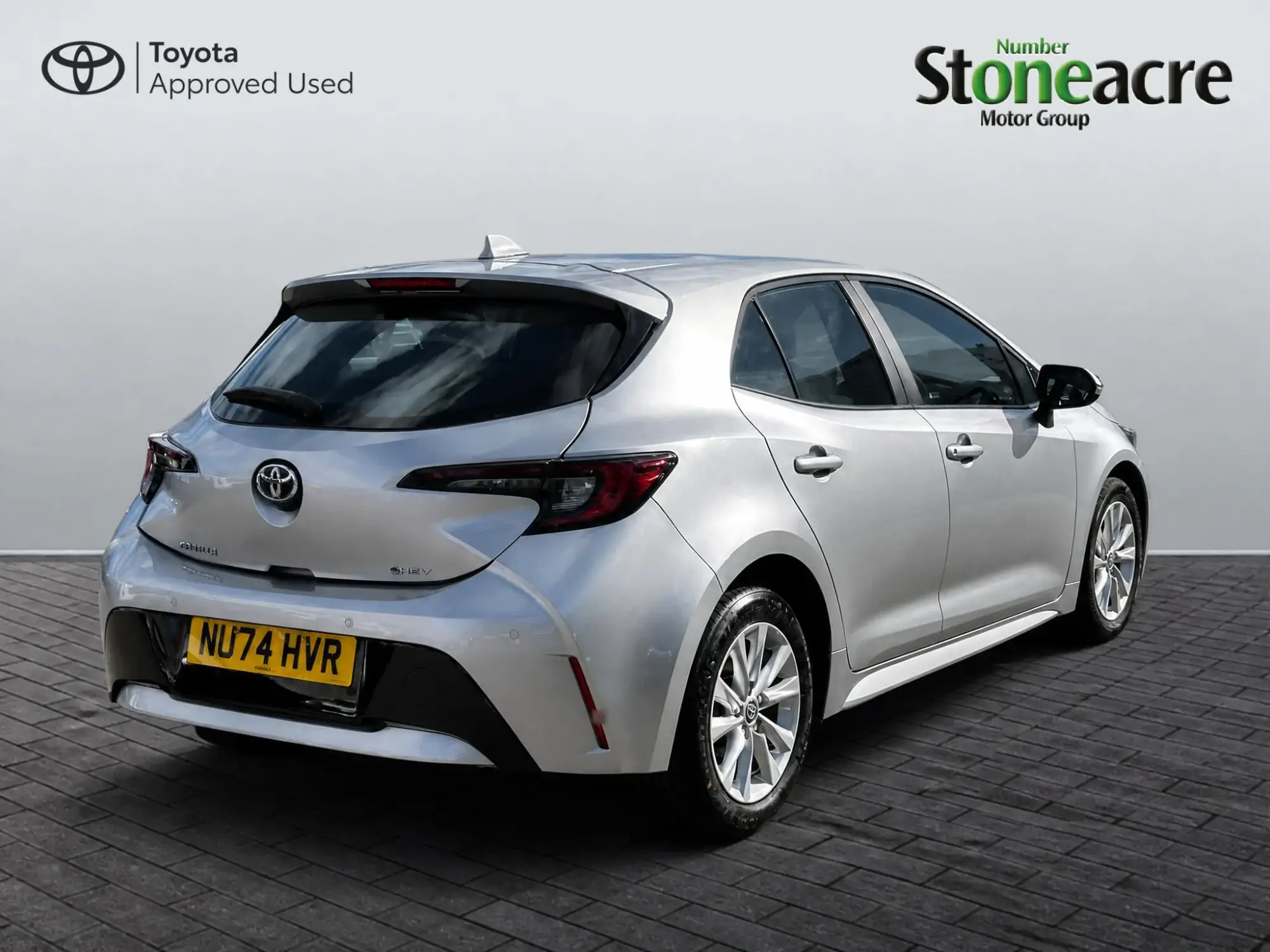 Toyota Corolla Hybrid Image 15 Toyota Corolla Hybrid Image 15