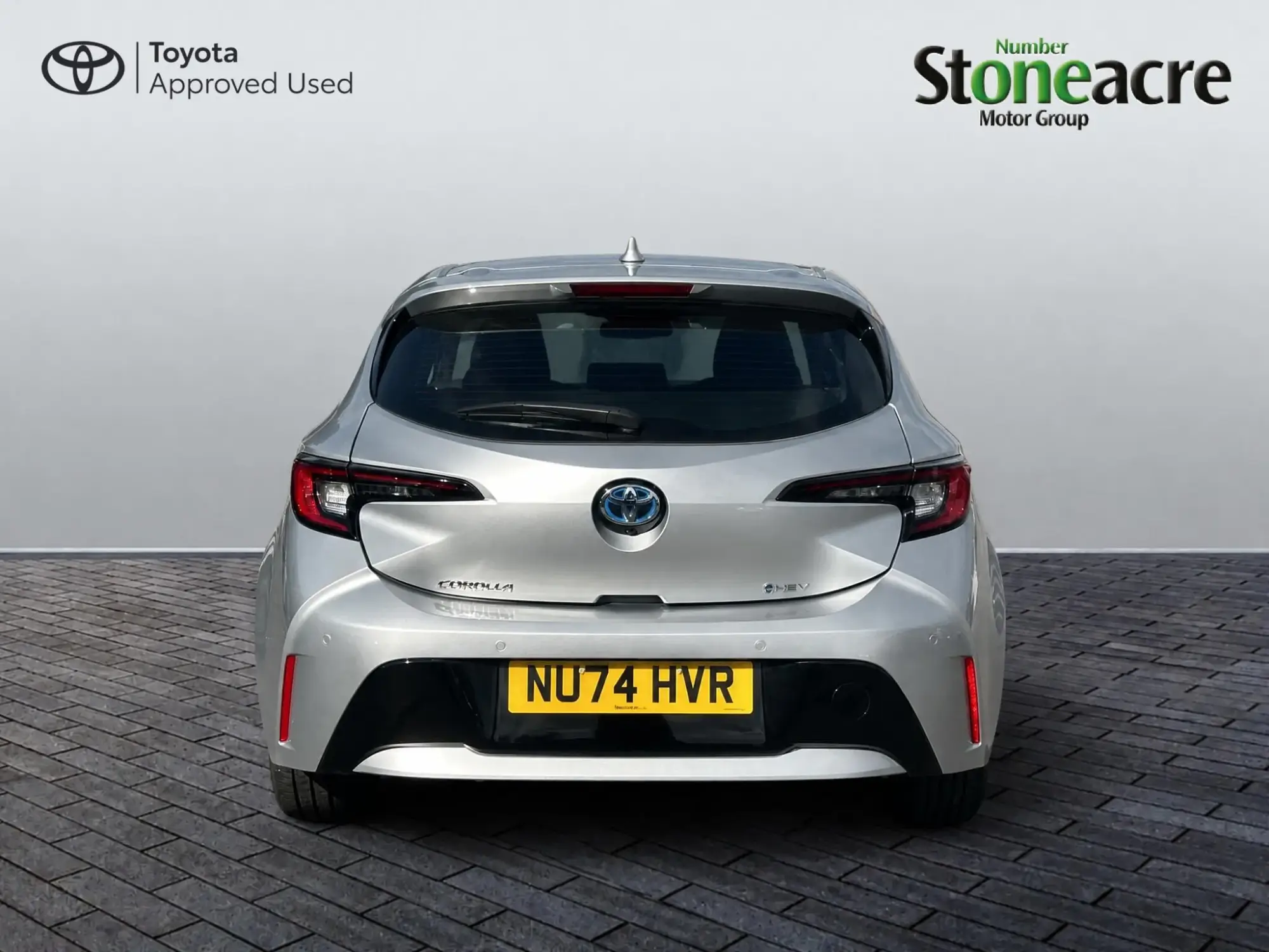 Toyota Corolla Hybrid Image 16 Toyota Corolla Hybrid Image 16