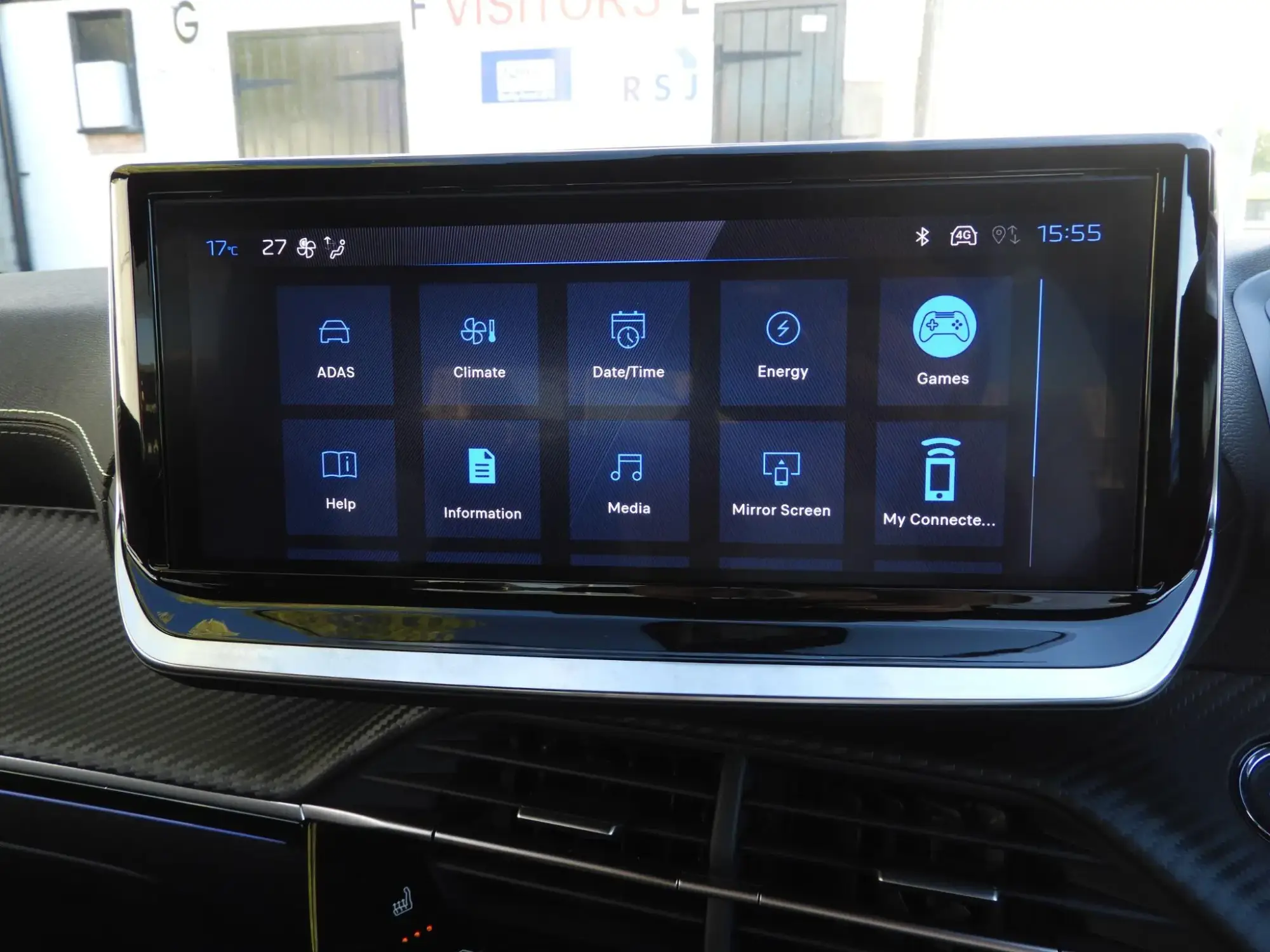 Peugeot E-208 Image 29 Peugeot E-208 Image 29