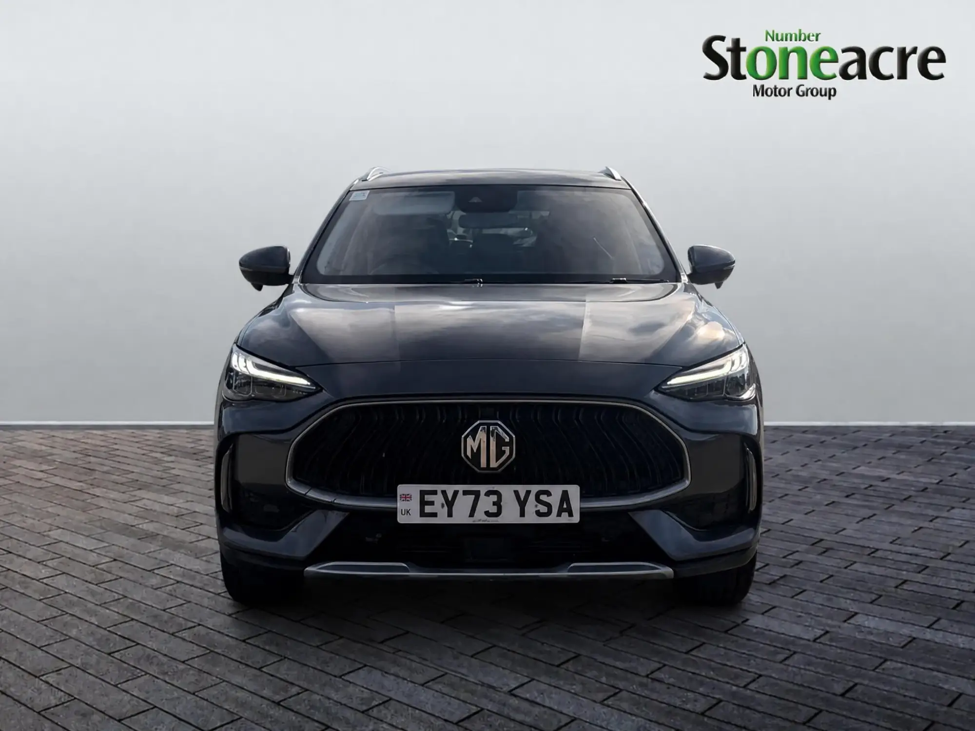 MG HS 1.5 T-GDI Trophy SUV 5dr Petrol DCT Euro 6 (s/s) (162 ps) EY73YSA Image 2