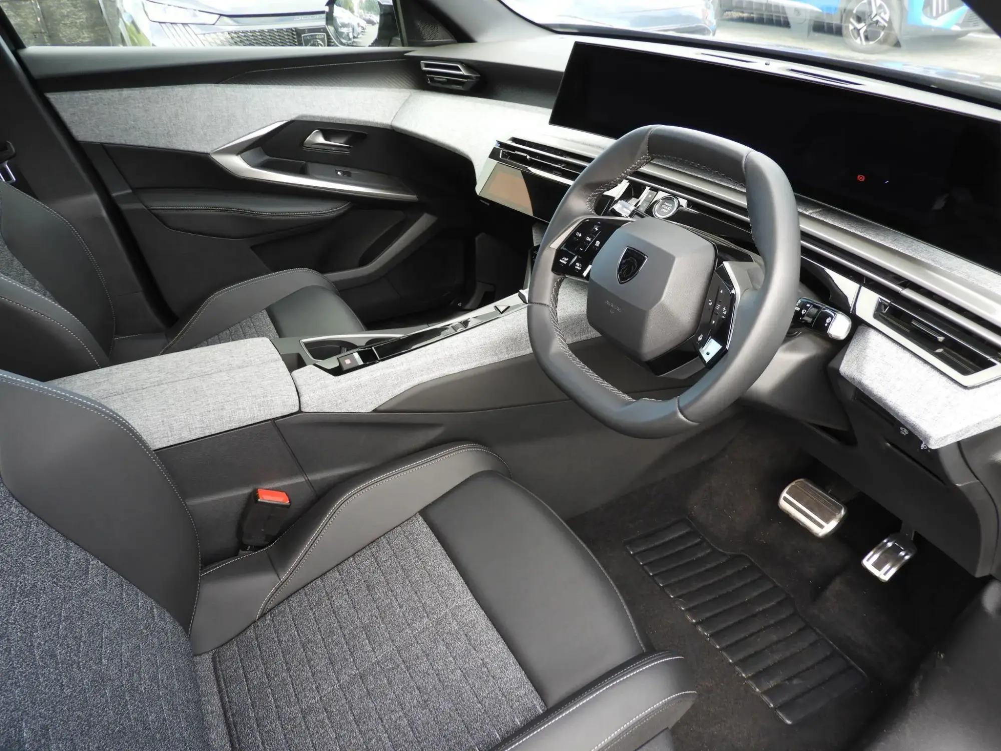 Peugeot E-3008 Image 19
