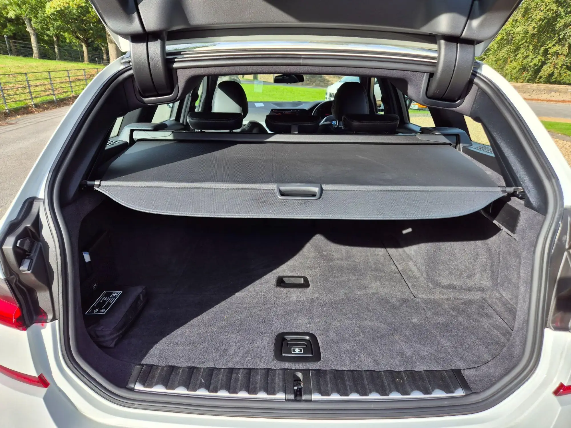 BMW 3 Series Image 10 BMW 3 Series Image 10