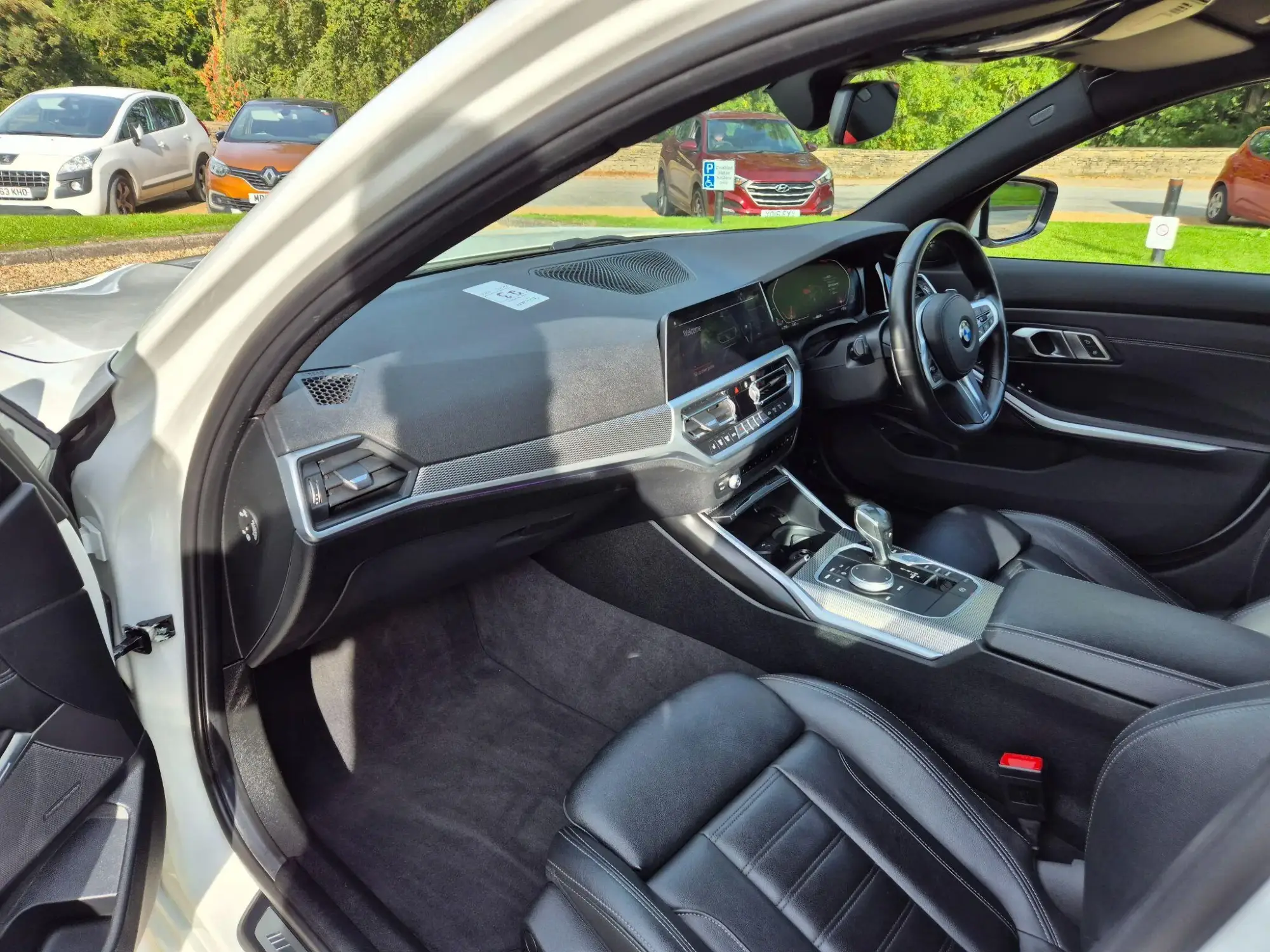 BMW 3 Series Image 15 BMW 3 Series Image 15