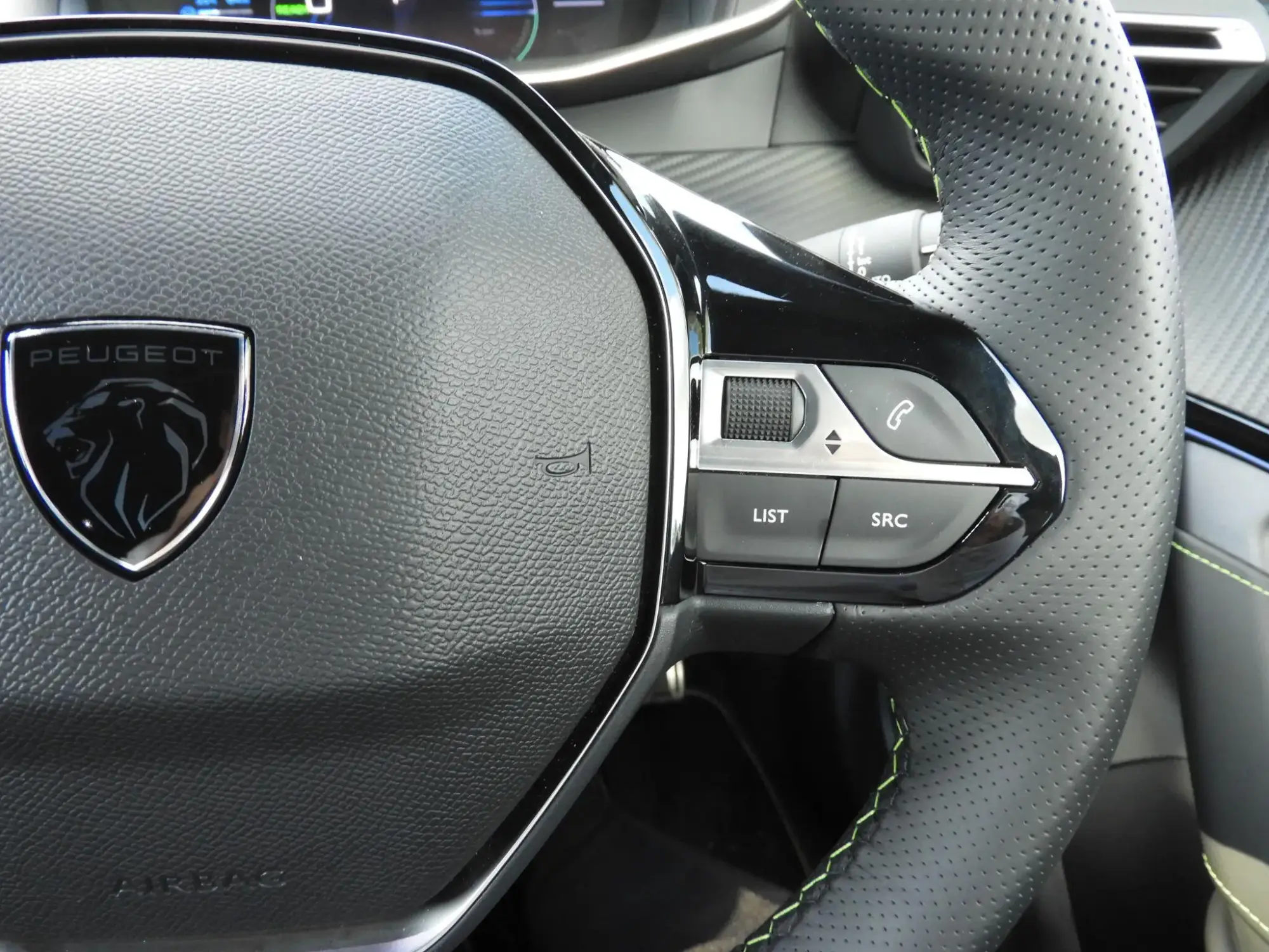 Peugeot E-2008 Image 19