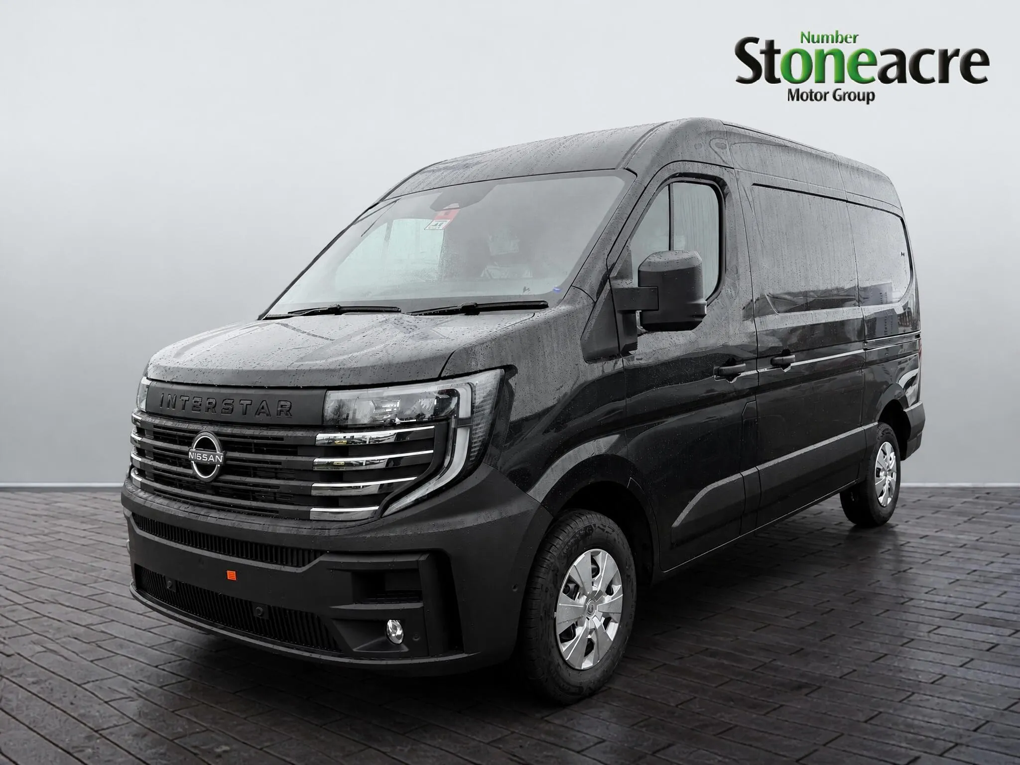Nissan Interstar undefined 2.0 dCi 35 Tekna Auto L2 H2 Euro 6 (s/s) 4dr