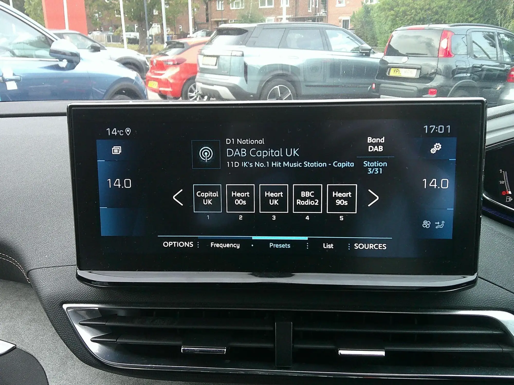 Peugeot 5008 Image 21 Peugeot 5008 Image 21