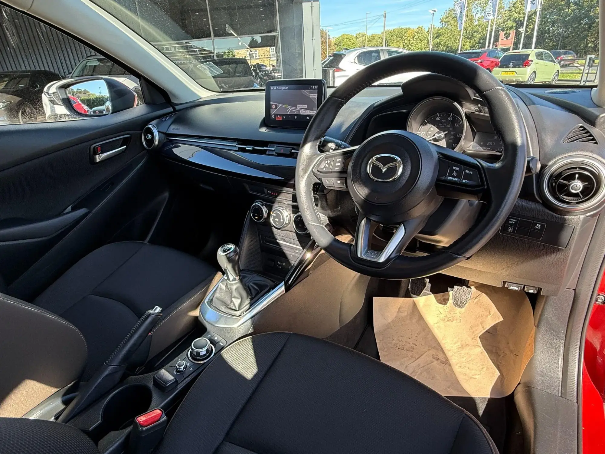 Mazda2 Image 9