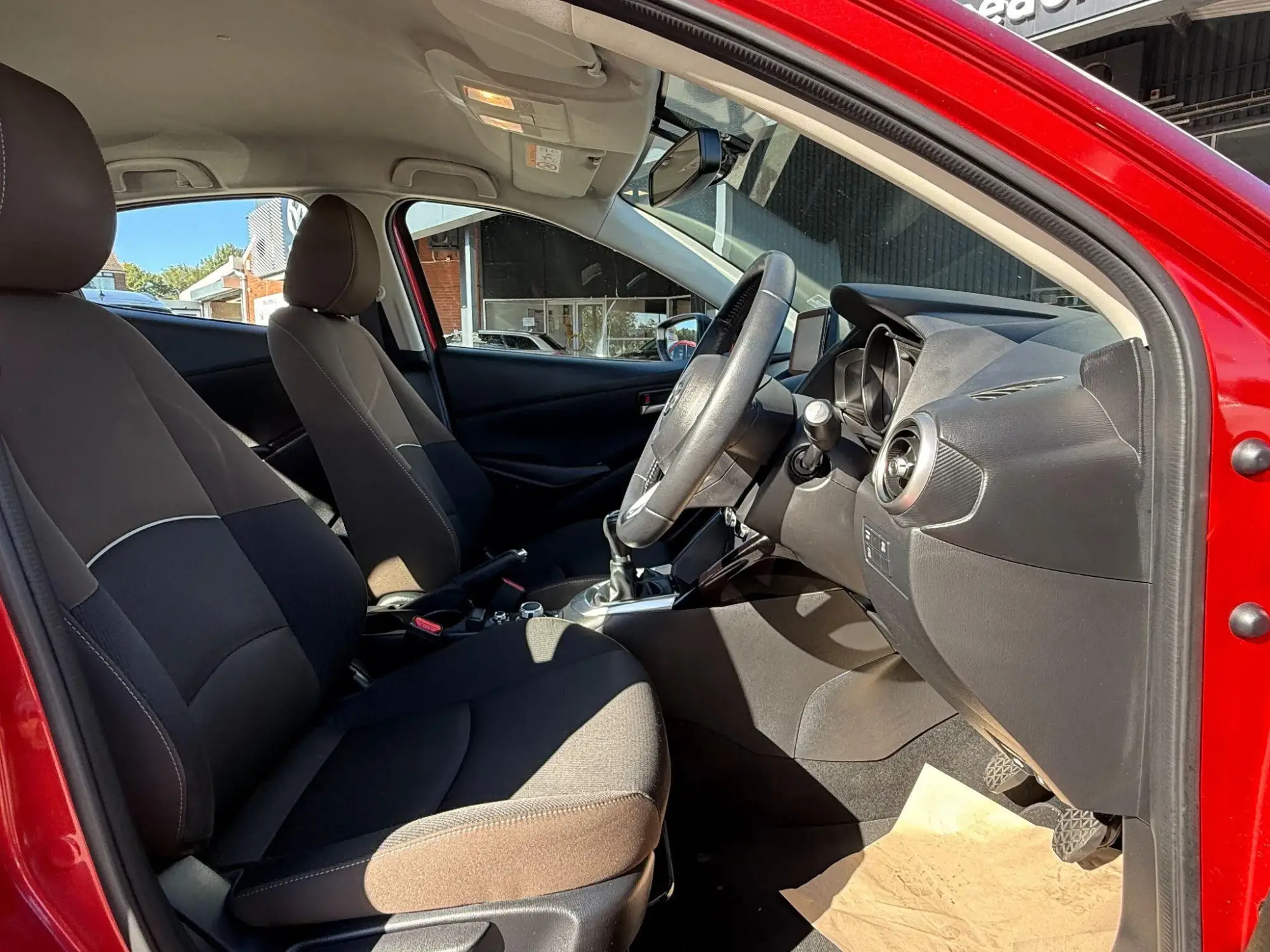Mazda2 Image 15