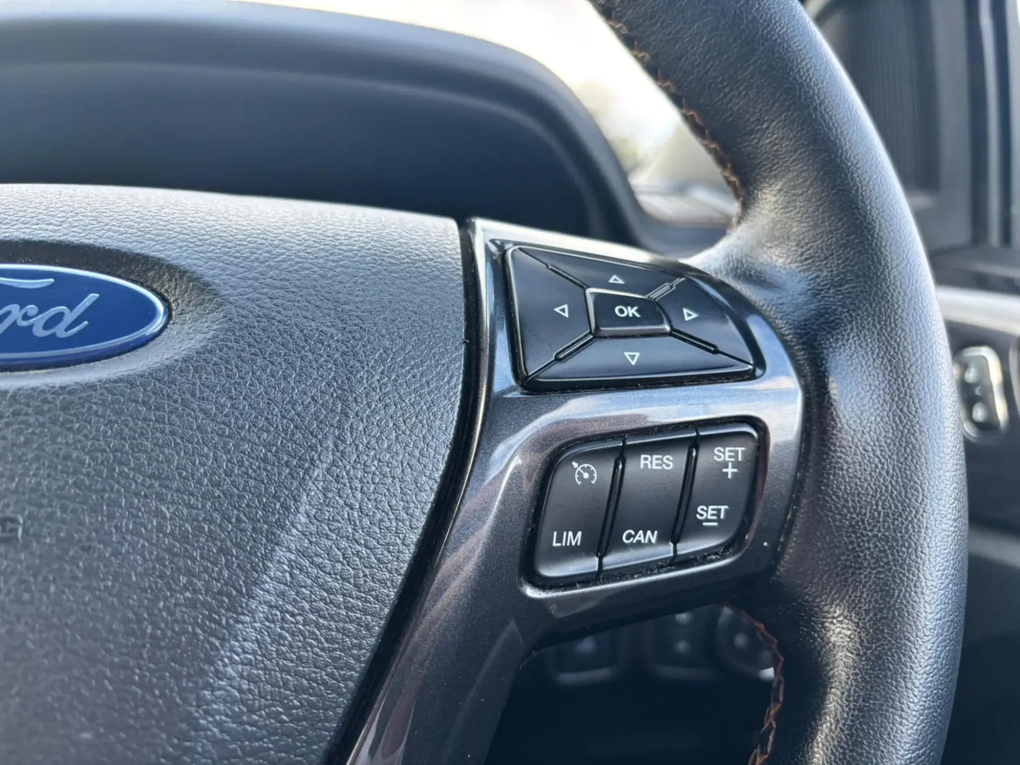 Ford Ranger Image 9