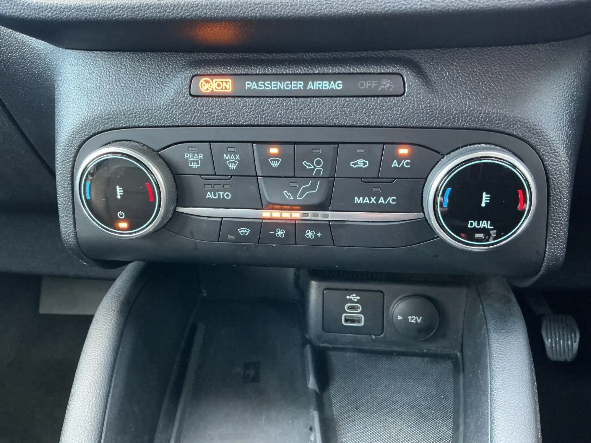 Ford Kuga Image 33 Ford Kuga Image 33