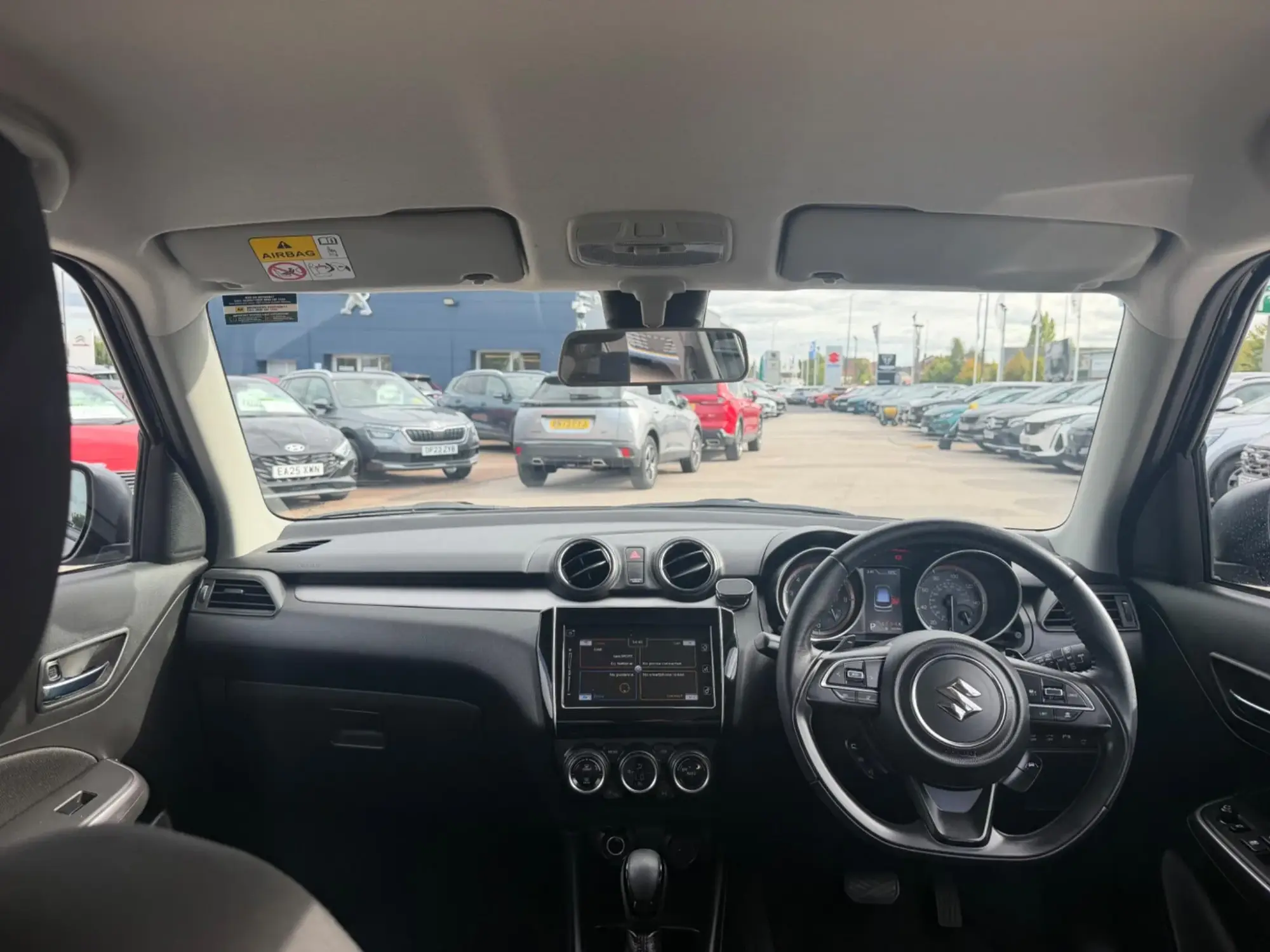 Suzuki Swift Image 24