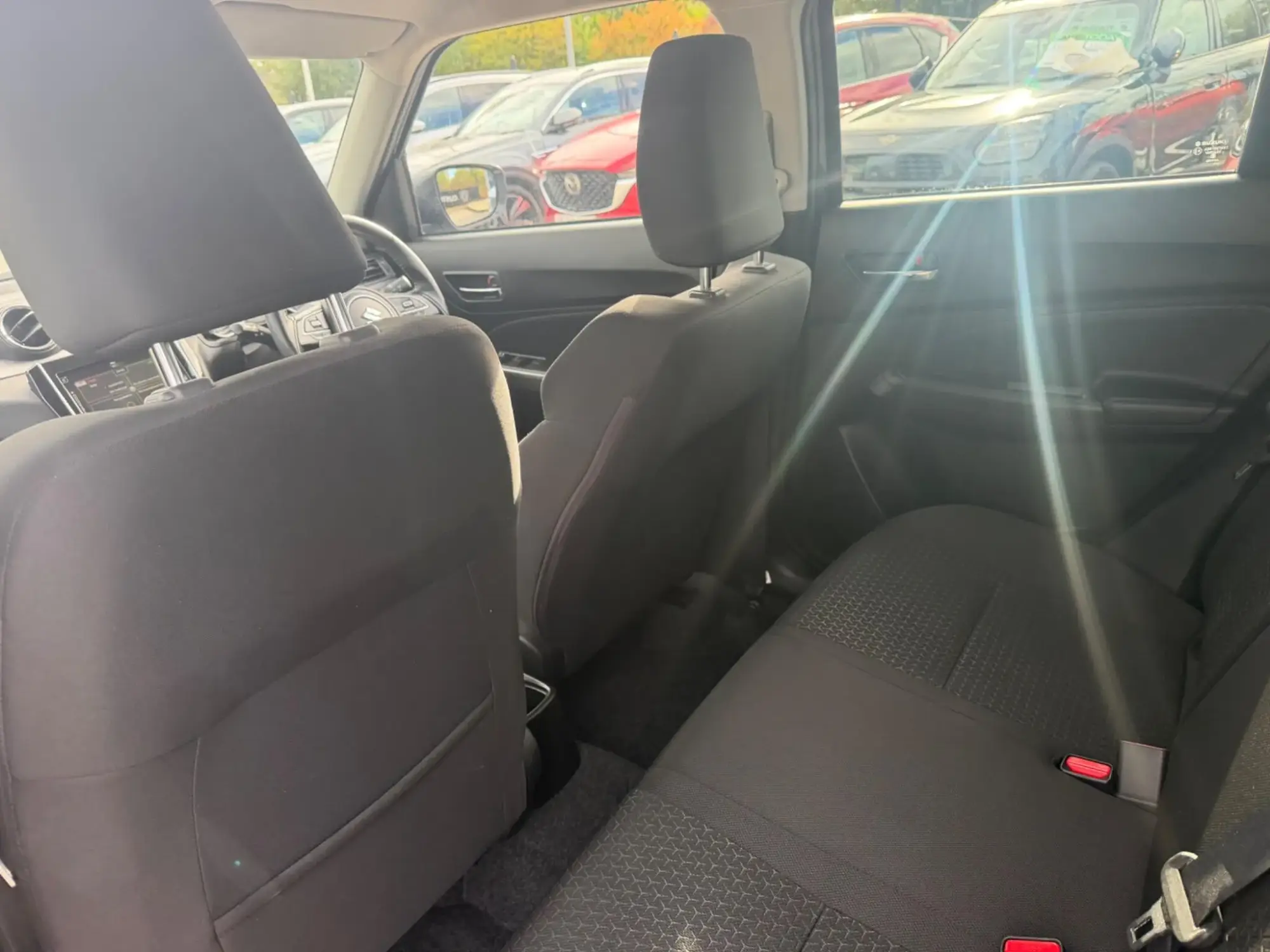 Suzuki Swift Image 26